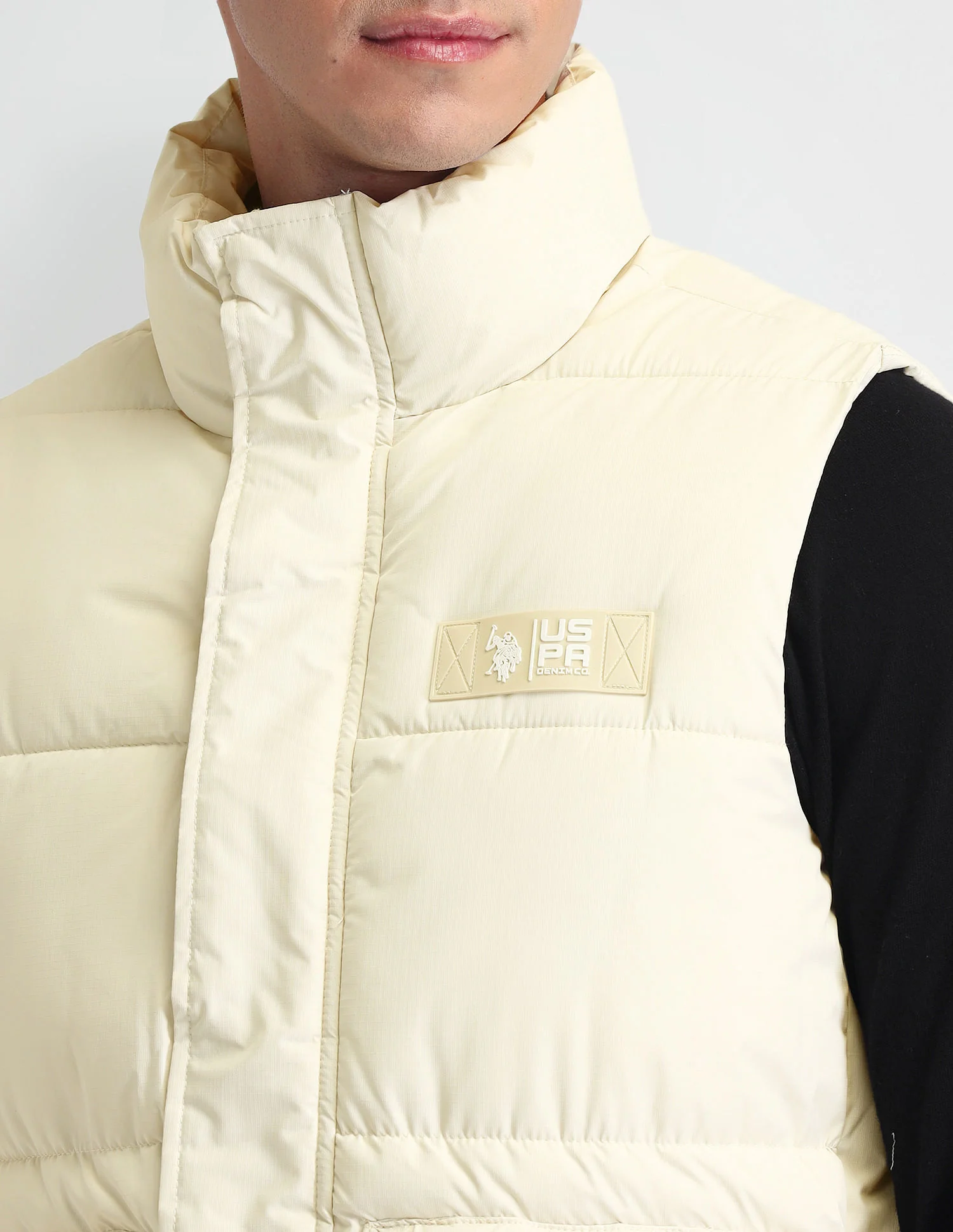 Regular Fit Solid Padded Jacket - Image 7