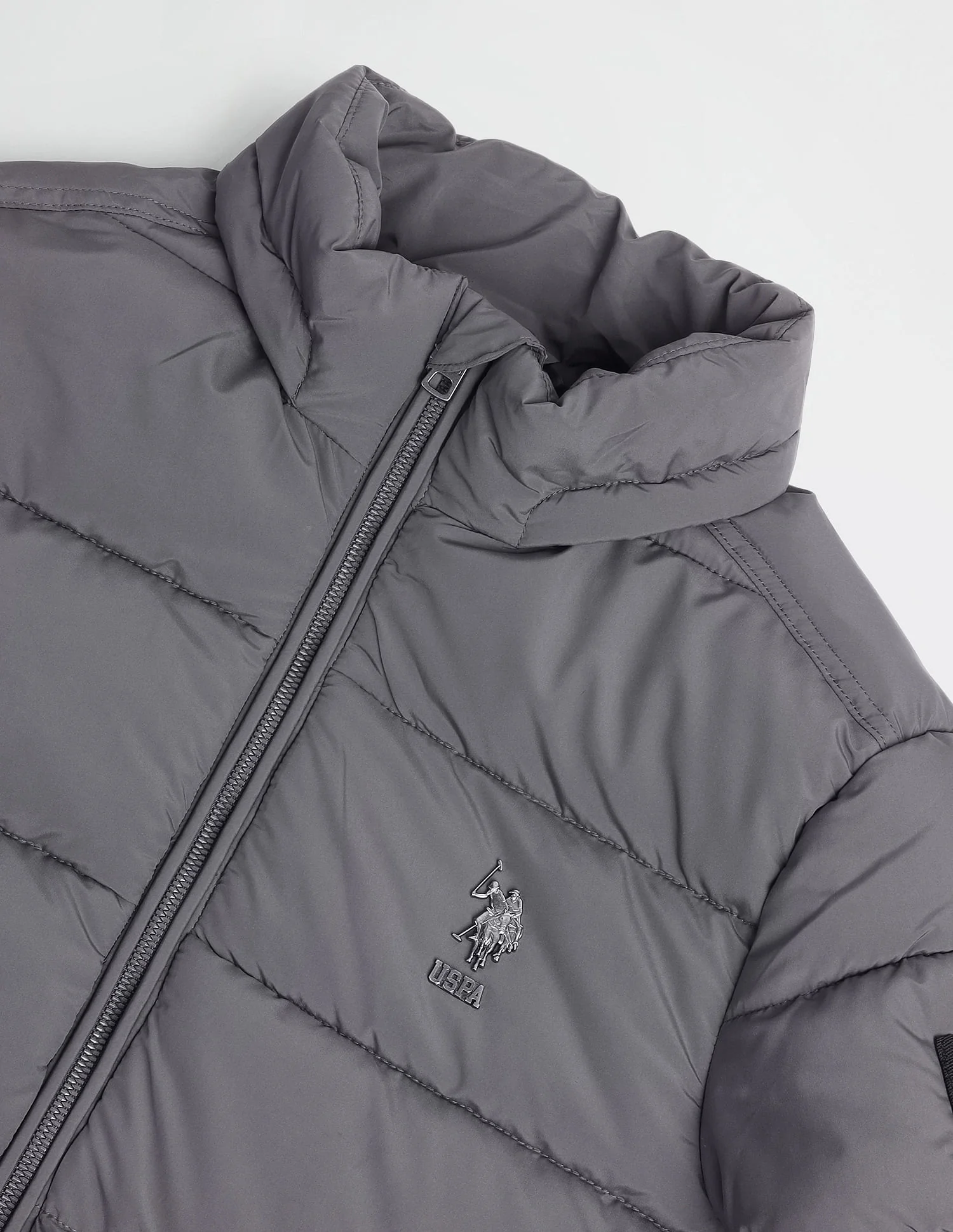 Regular Fit Solid Padded Jacket - Image 11