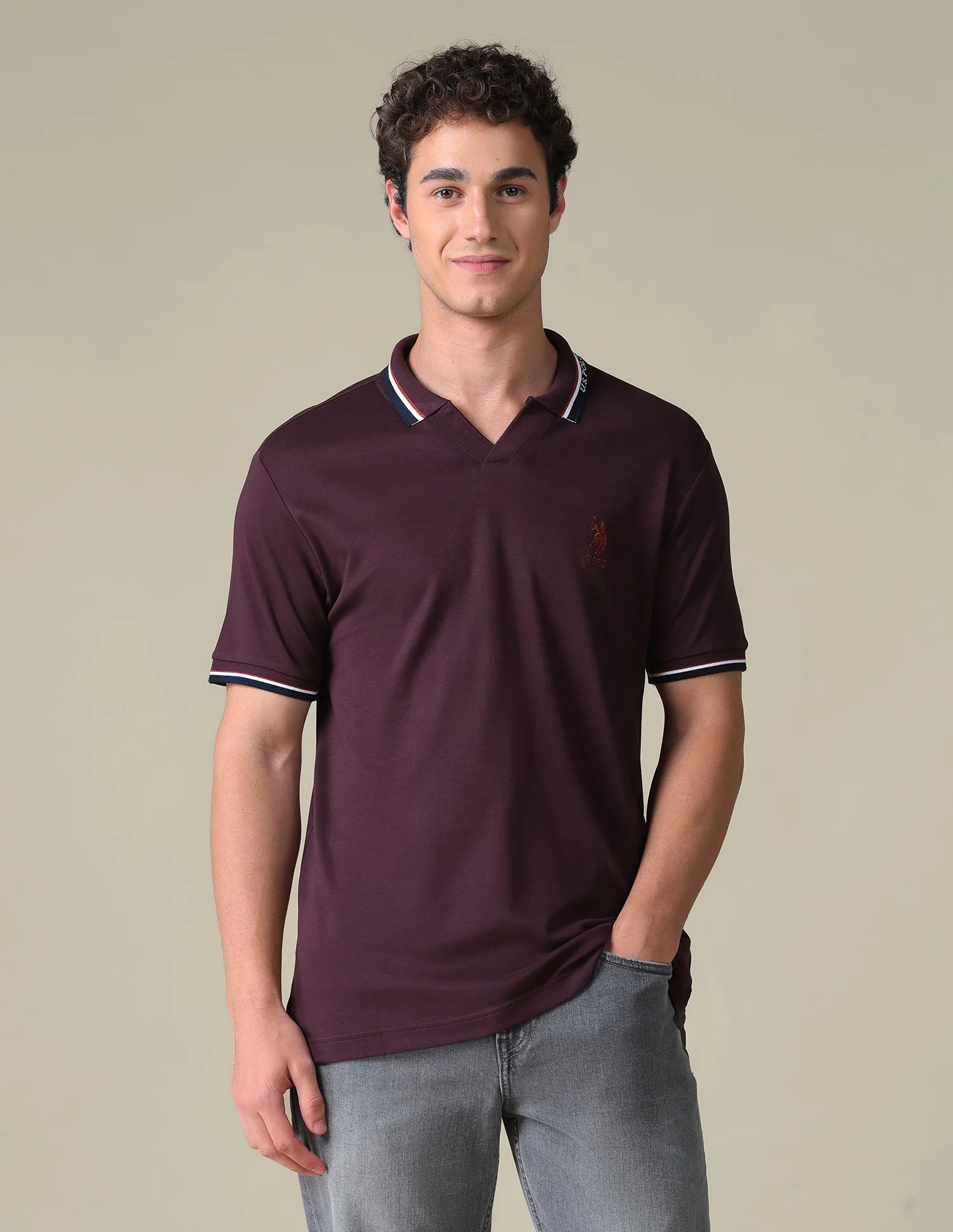 Regular Fit Solid Polo Shirt - Image 6