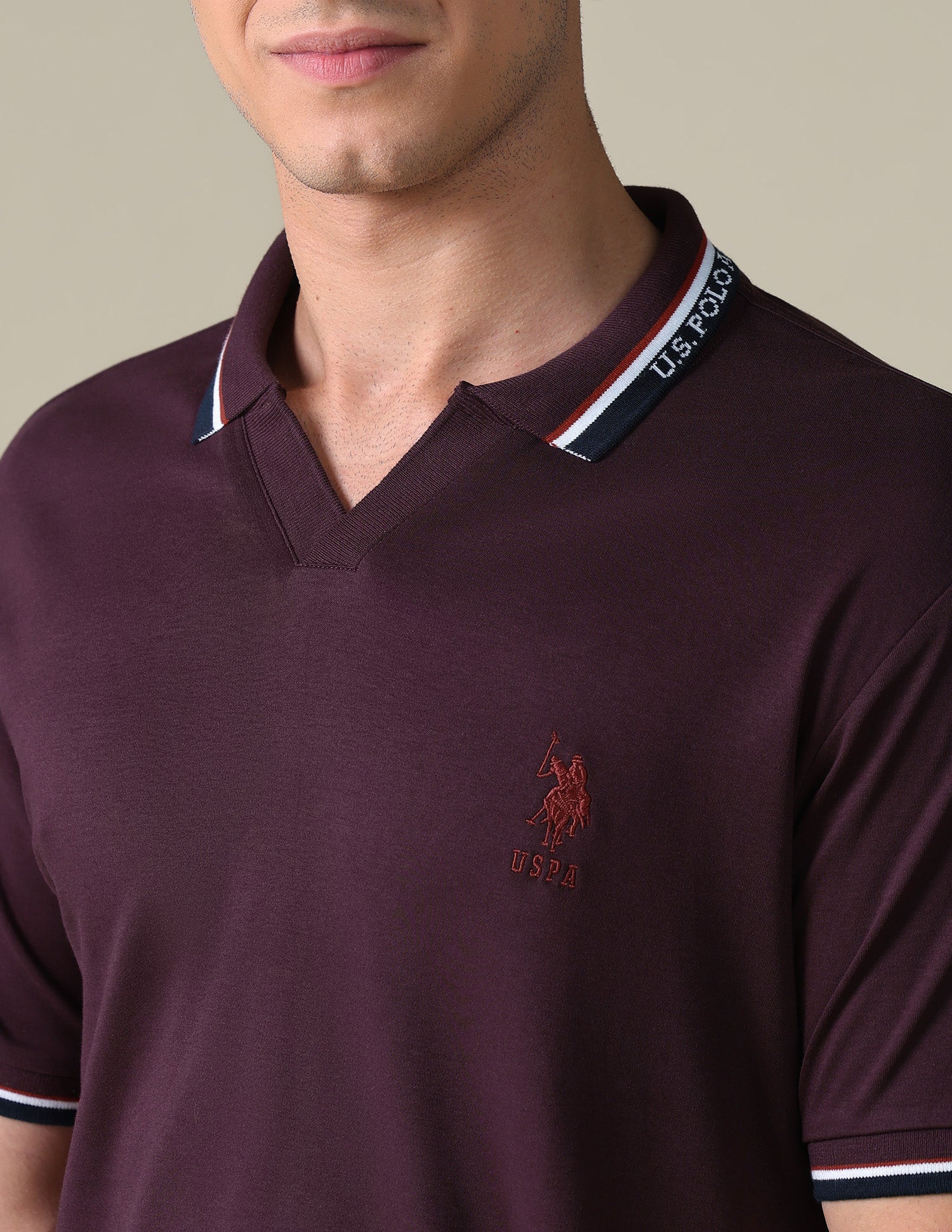 Regular Fit Solid Polo Shirt - Image 7