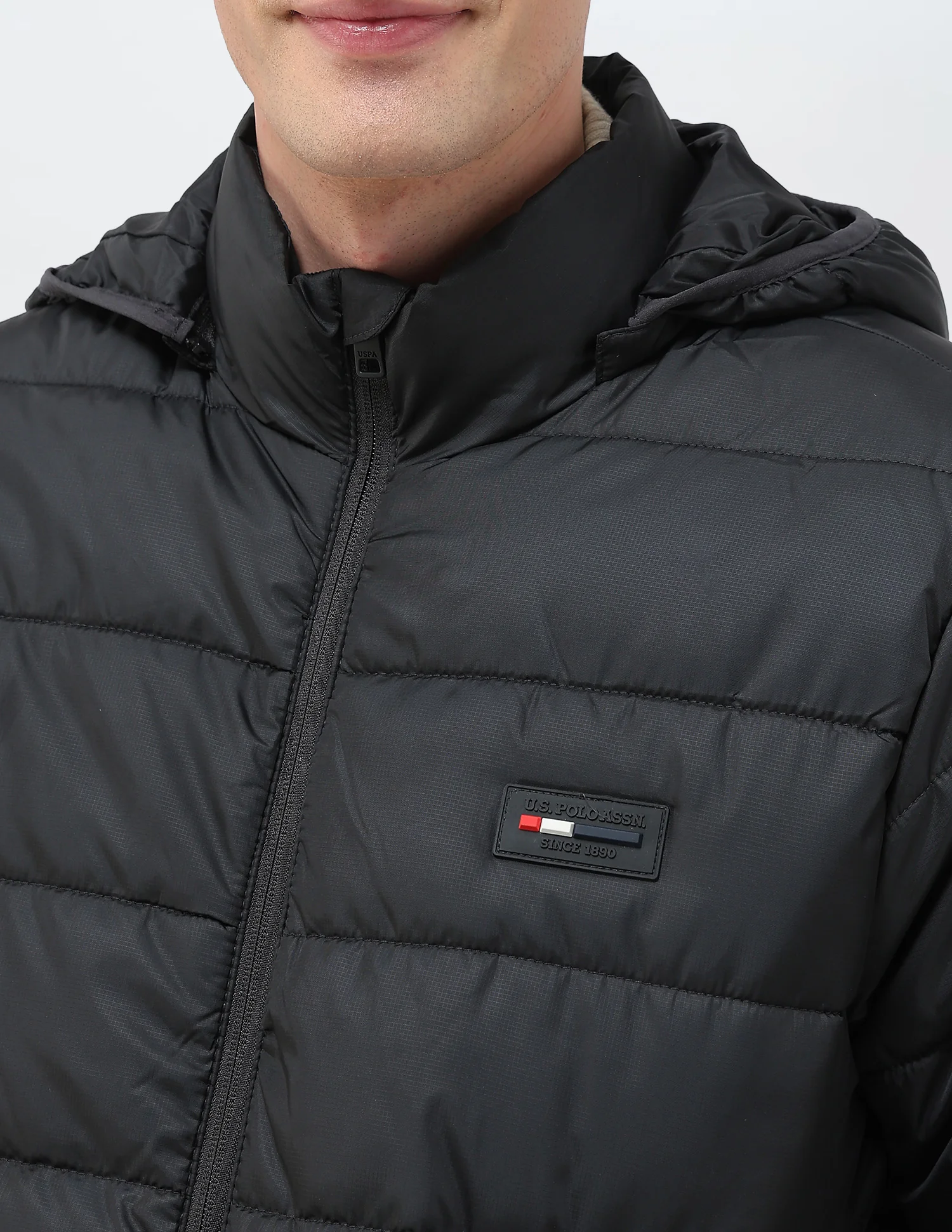 Regular Fit Solid Puffer Jacket - Image 7