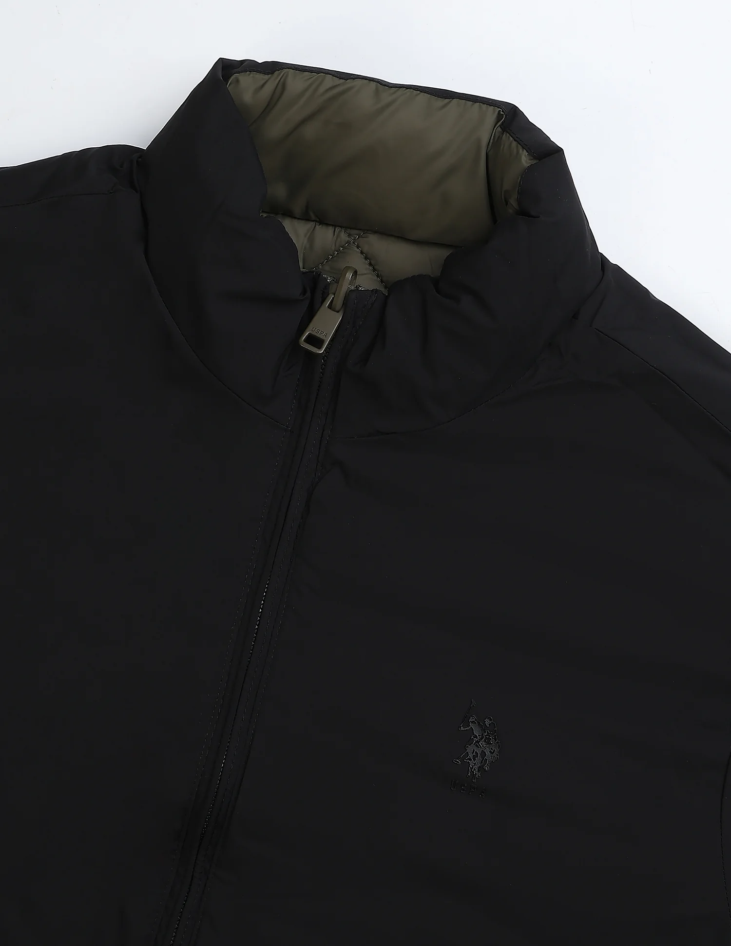 Regular Fit Solid Puffer Jacket - Image 10
