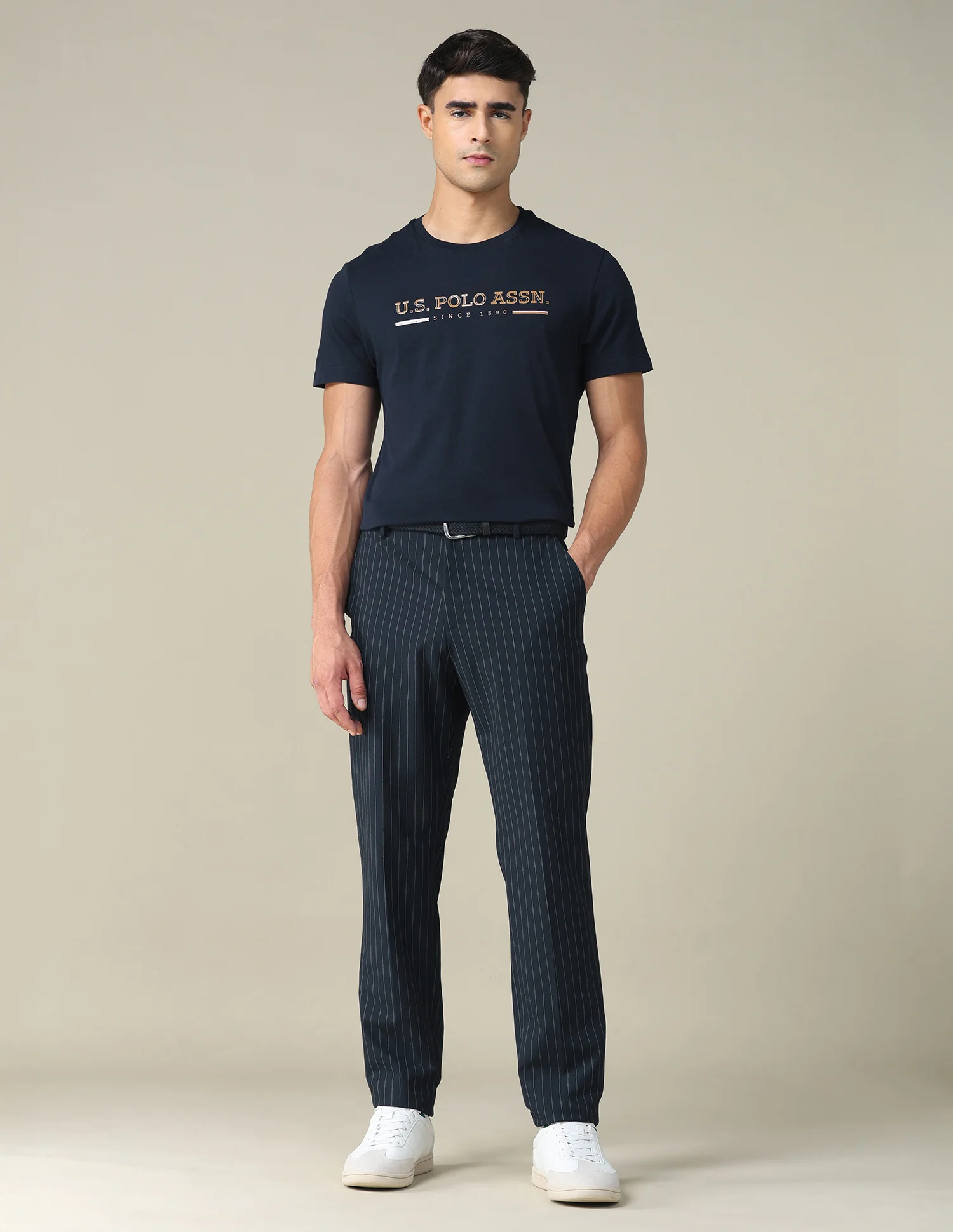 Regular Fit Solid T-shirt - Image 3