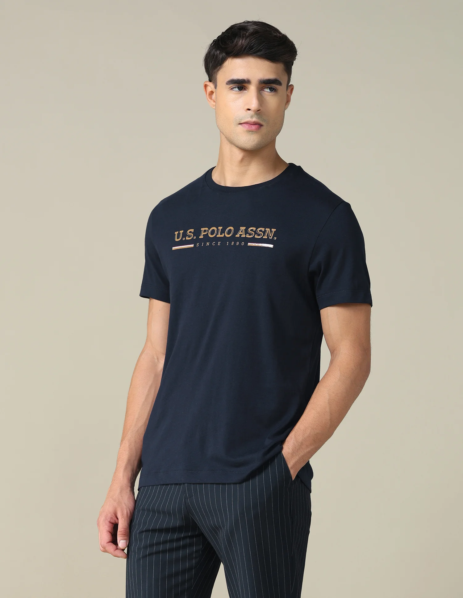 Regular Fit Solid T-shirt - Image 4