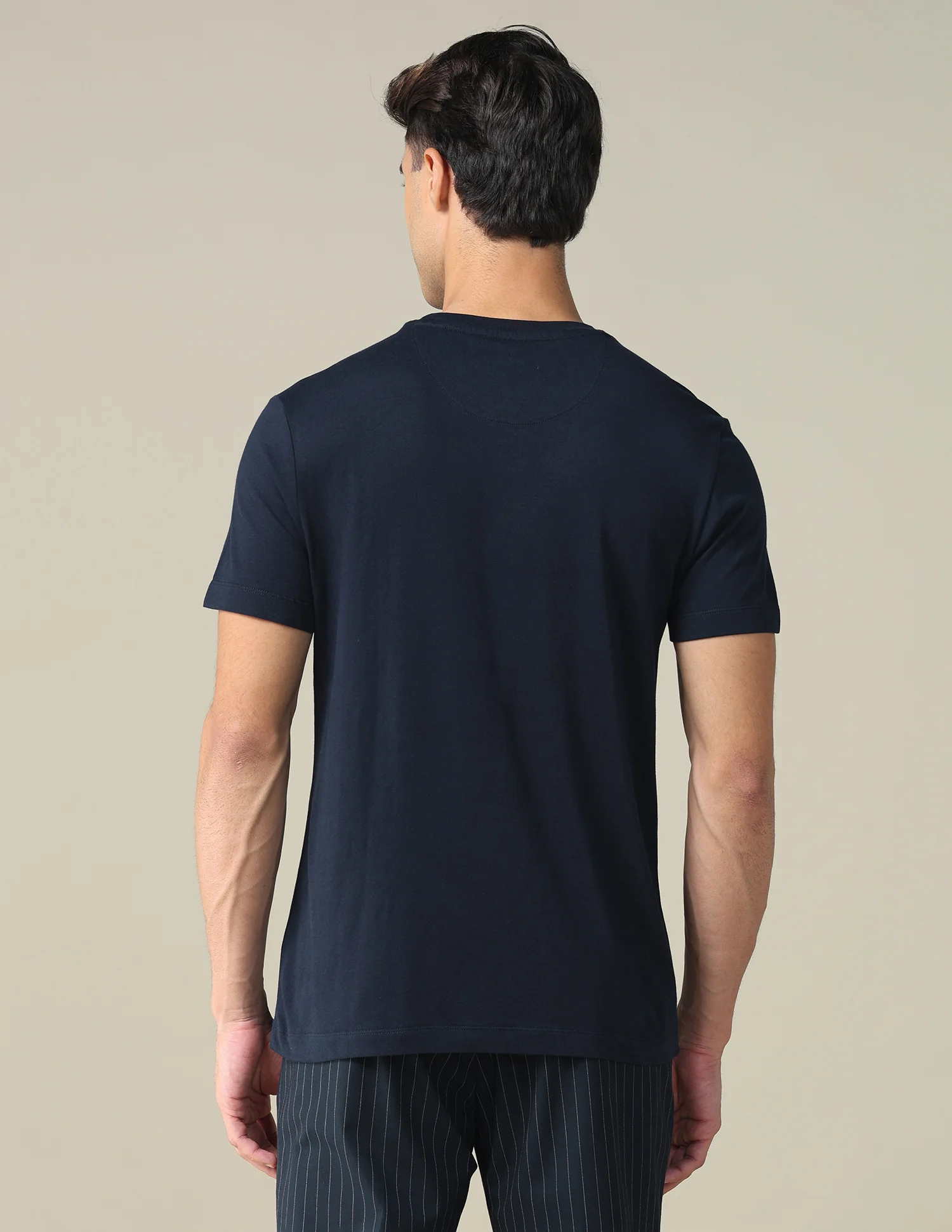 Regular Fit Solid T-shirt - Image 5
