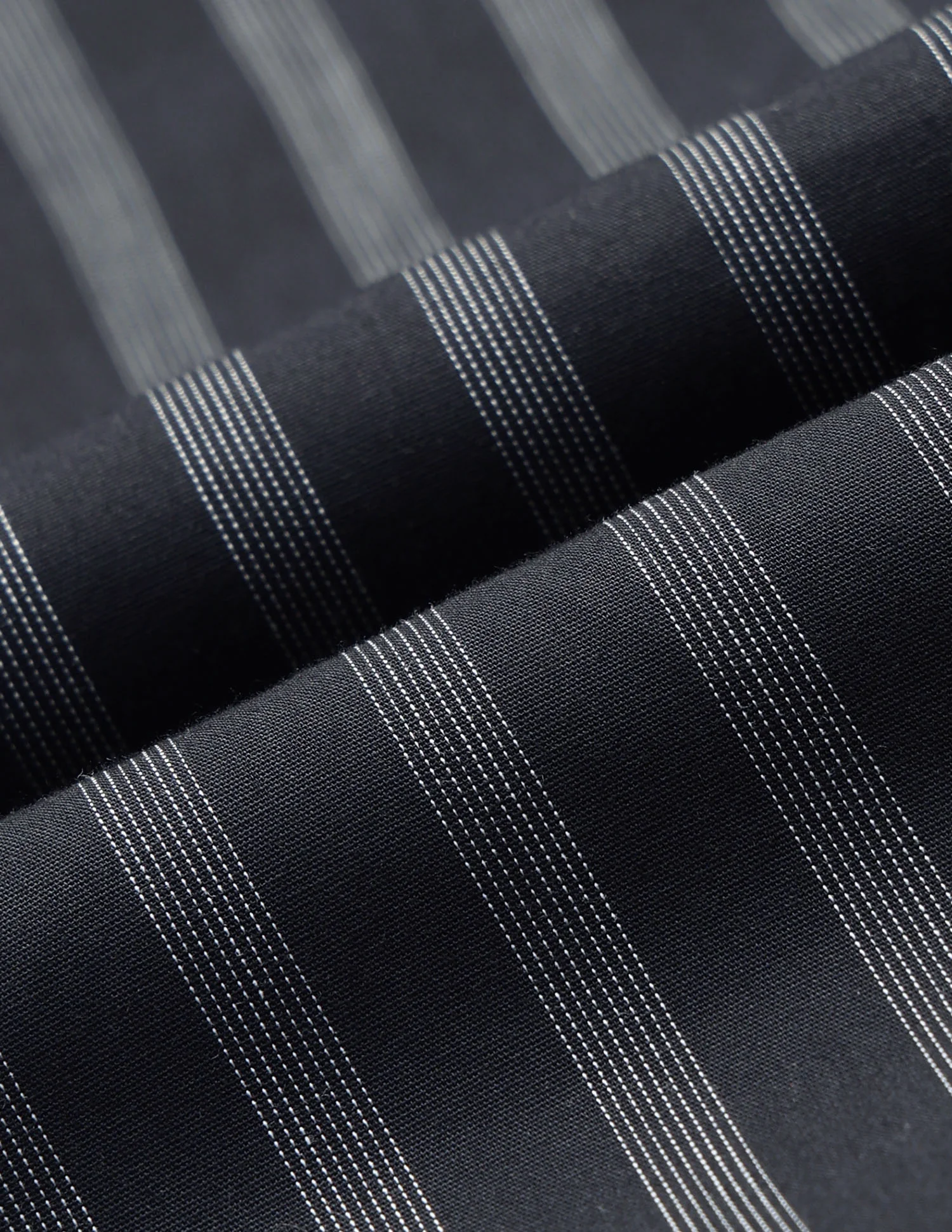 Regular Fit Vertical Striped Black & Gold Shirt - Image 2