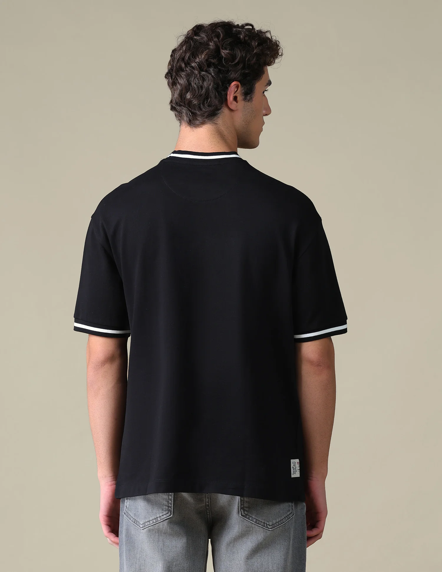 Relaxed Fit Solid T-Shirt - Image 5