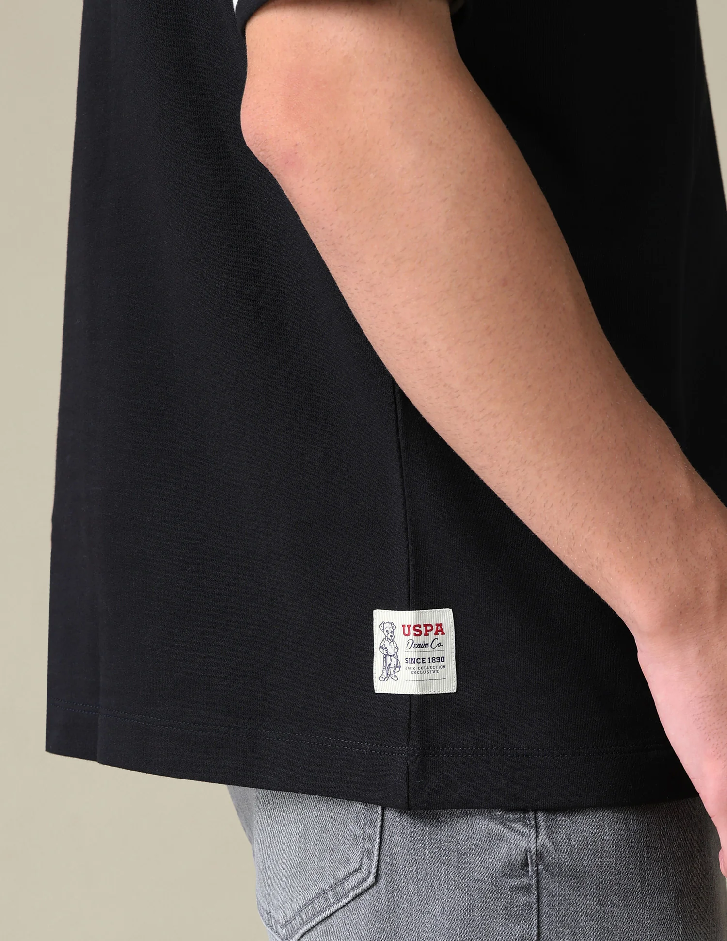 Relaxed Fit Solid T-Shirt - Image 8