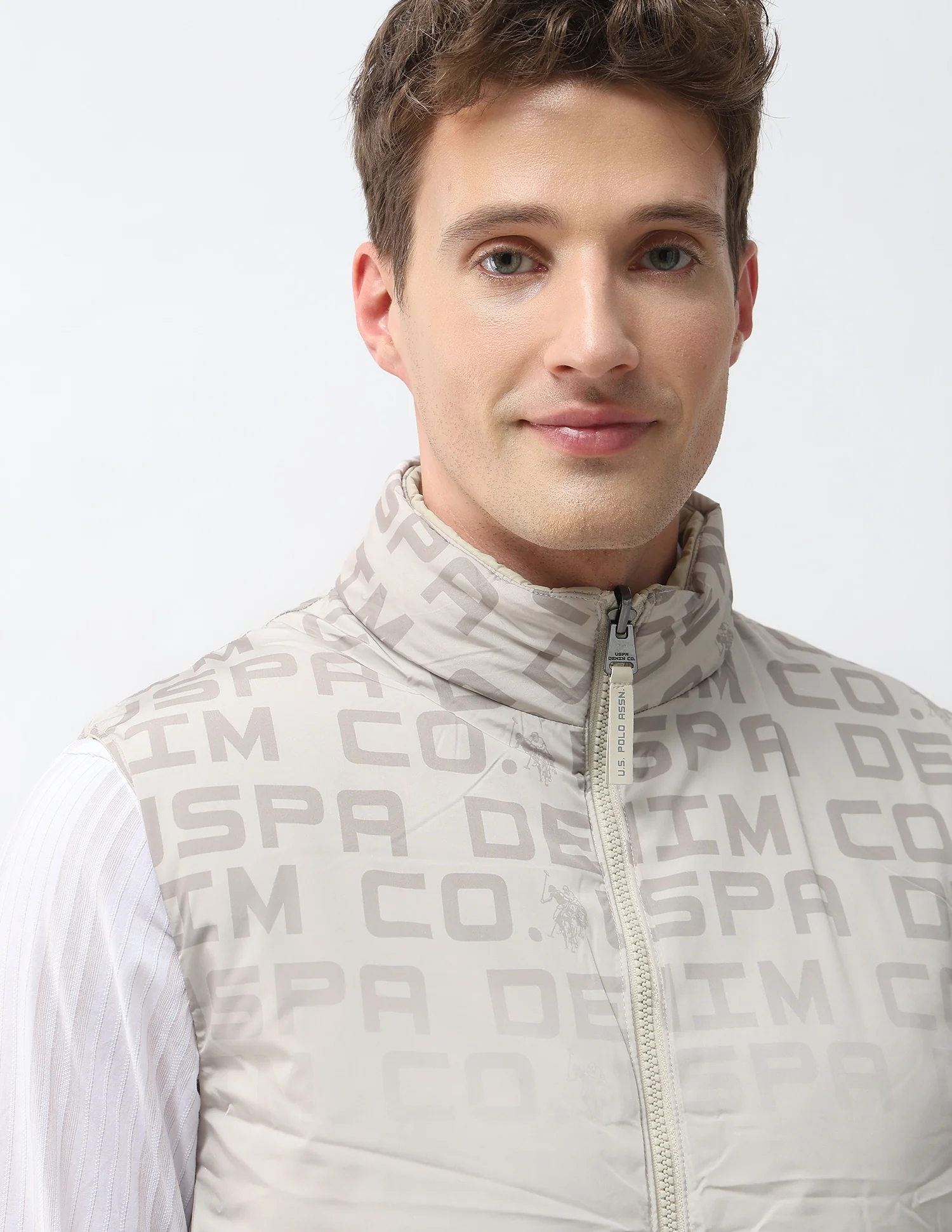 Reversible Brand Printed Puffer Jacket - Image 9