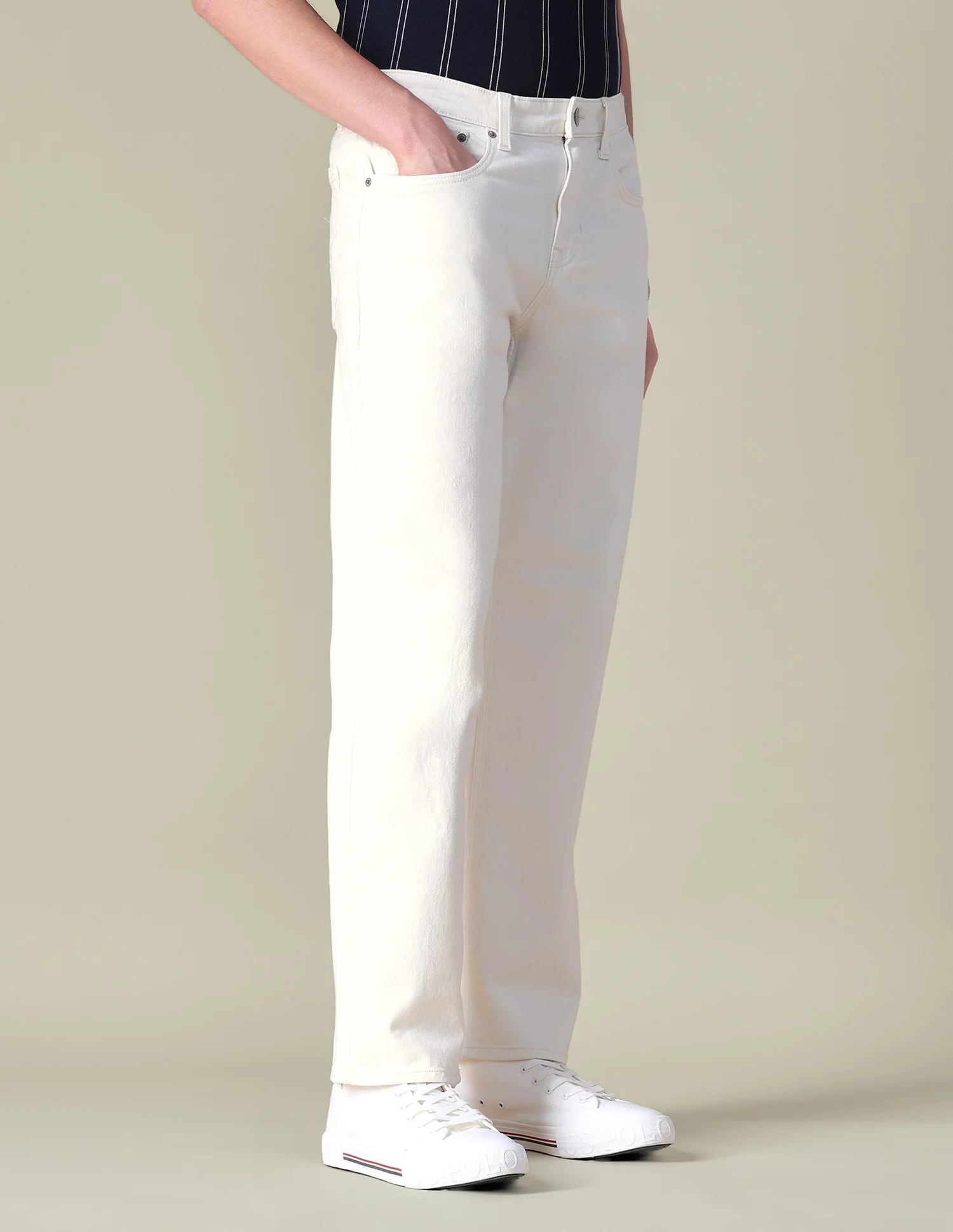 Shawn Relaxed Fit Beige Jeans - Image 4