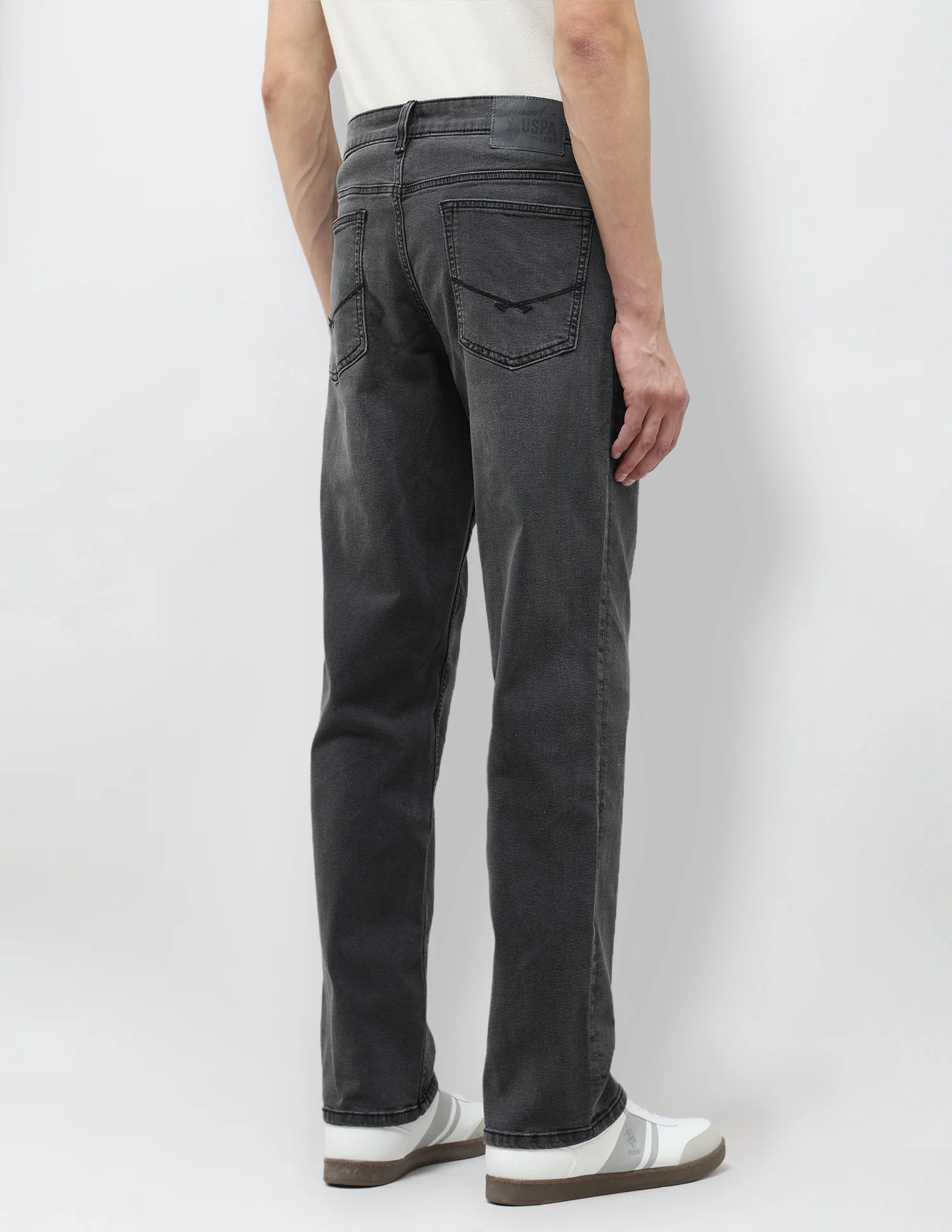 Shawn Relaxed Fit Black Jeans - Image 5