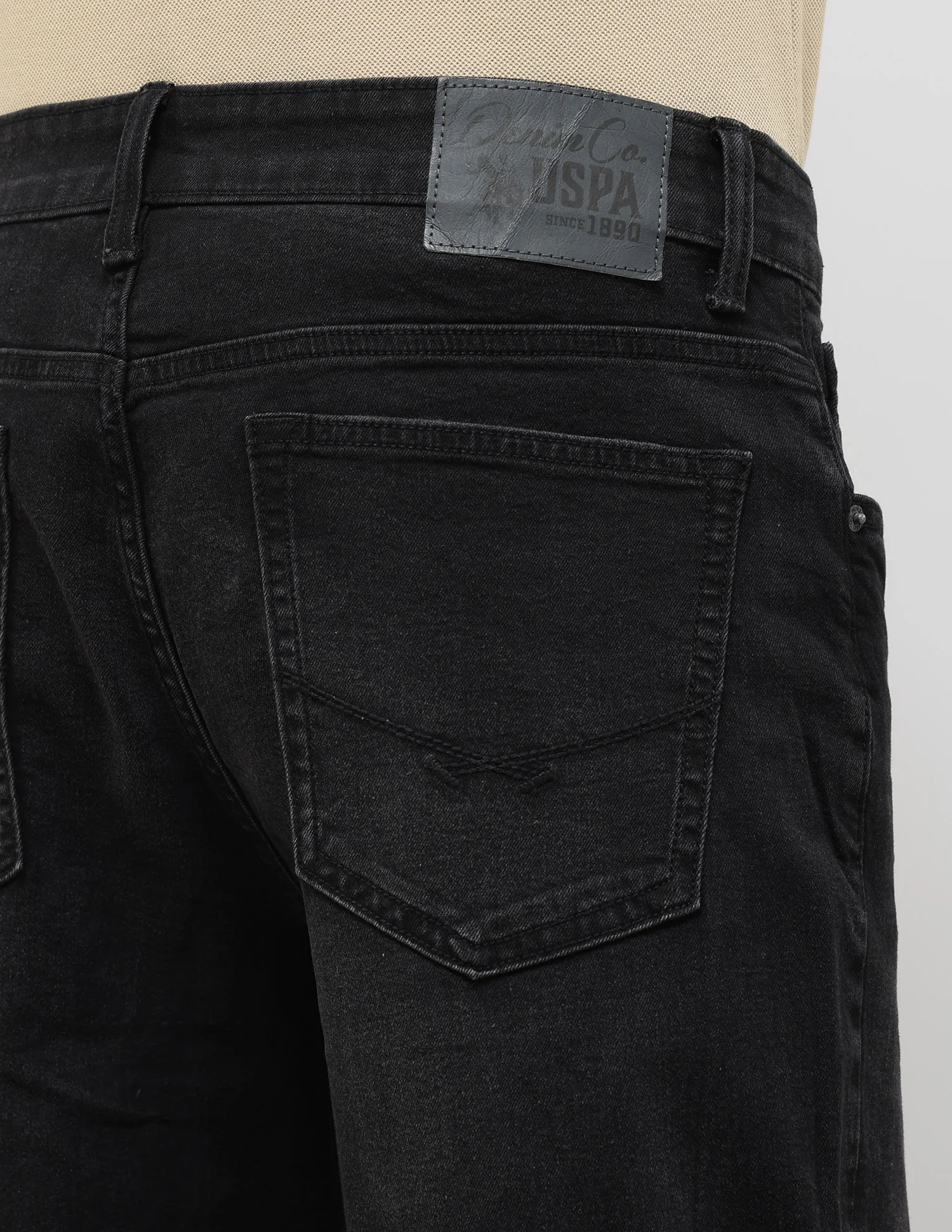 Shawn Relaxed Fit Black Jeans - Image 8
