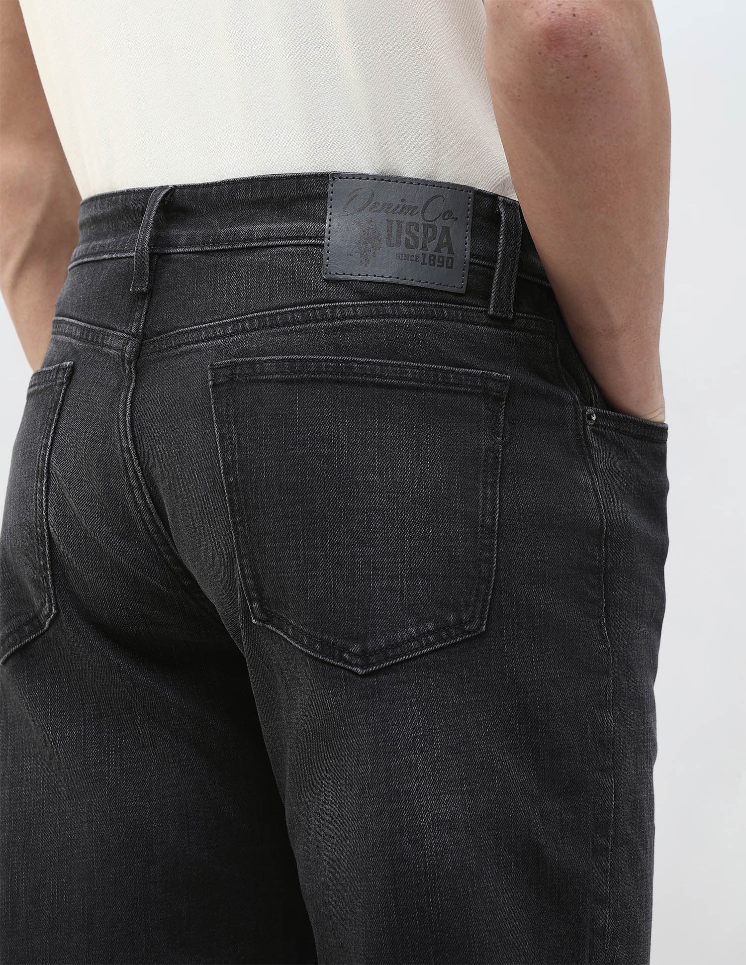 Shawn Relaxed Fit Black Jeans - Image 8