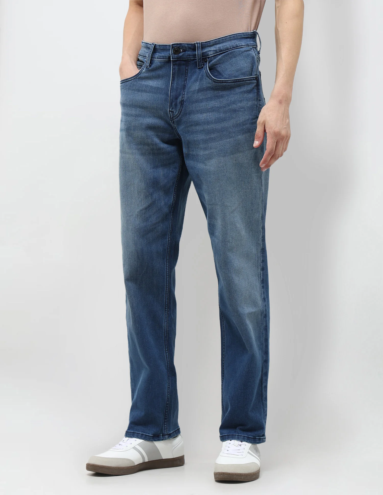Shawn Relaxed Fit Blue Jeans - Image 4