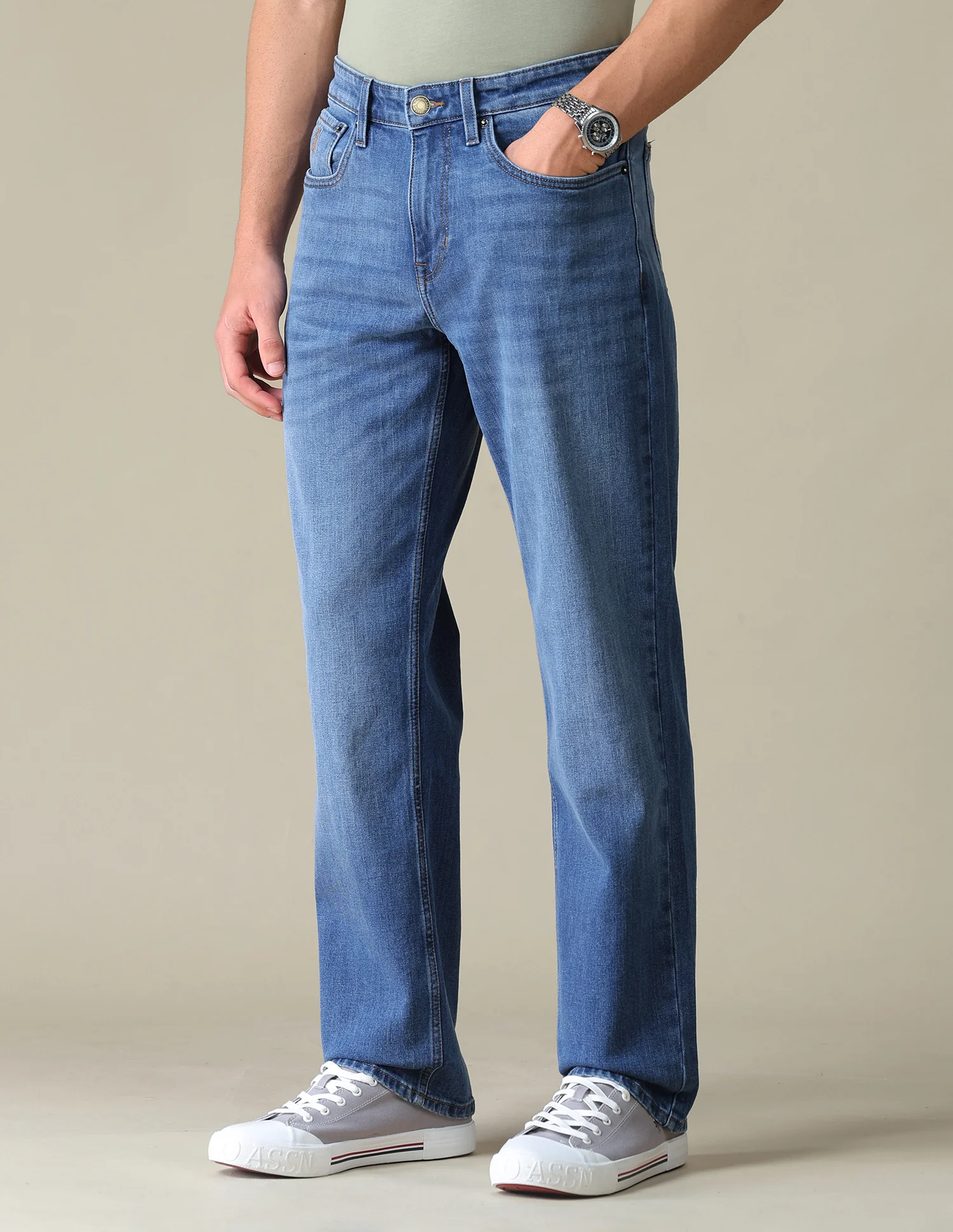 Shawn Relaxed Fit Blue Jeans - Image 4