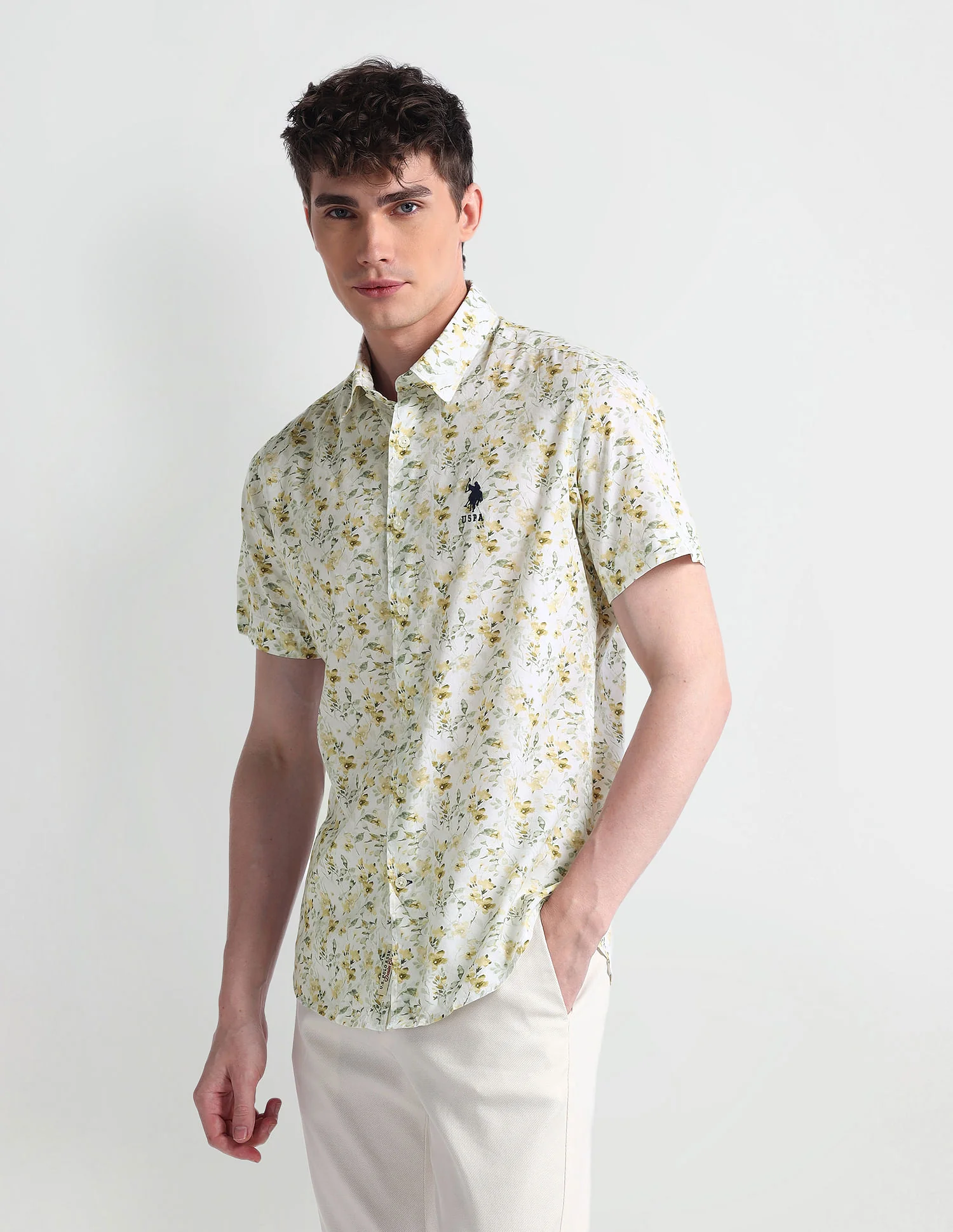 Short Sleeve Slim Fit Floral Shirt - Image 4