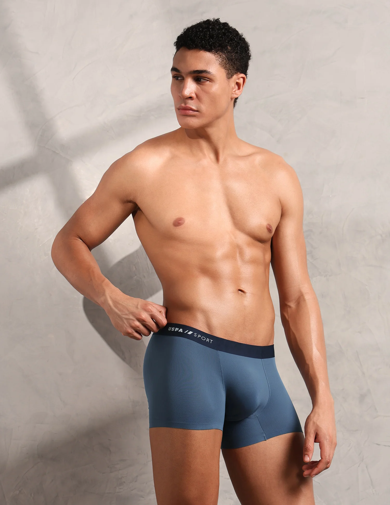 Signature Sports Mesh RT009 Seamless Trunk - Image 4
