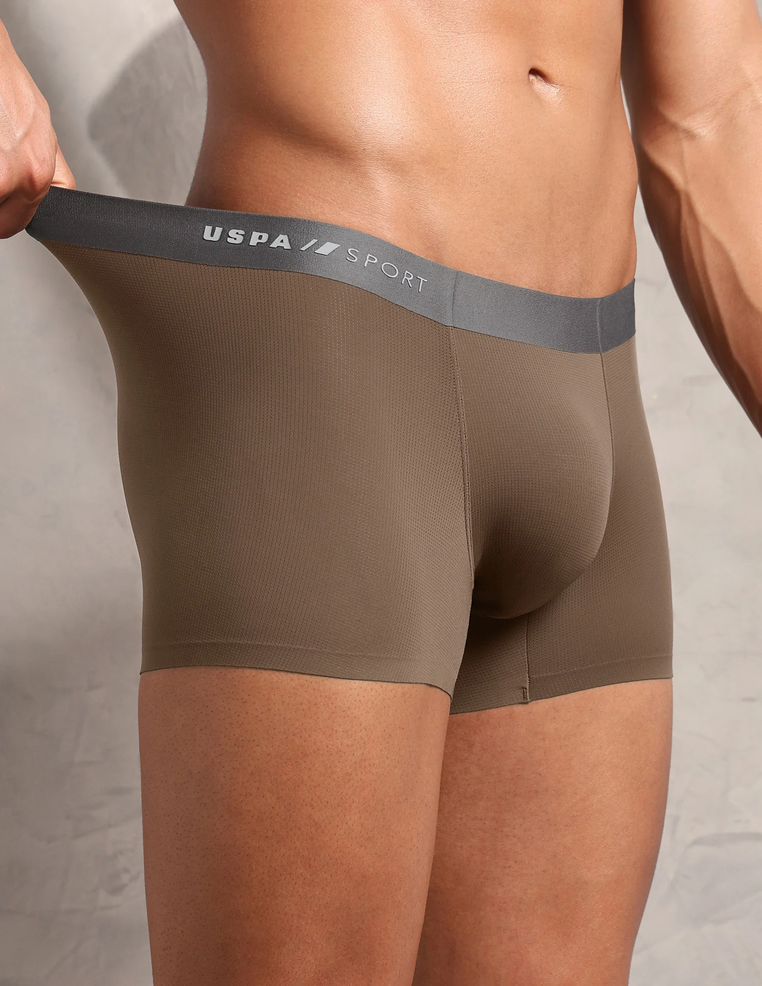 Signature Sports Mesh RT009 Seamless Trunk - Image 7