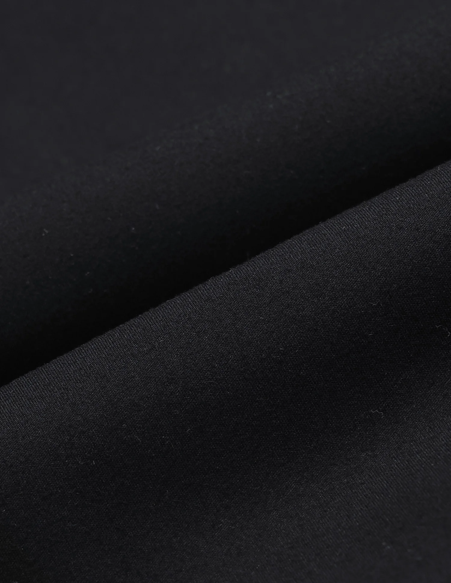 Slim Fit Mid Rise Active Shorts - Image 2