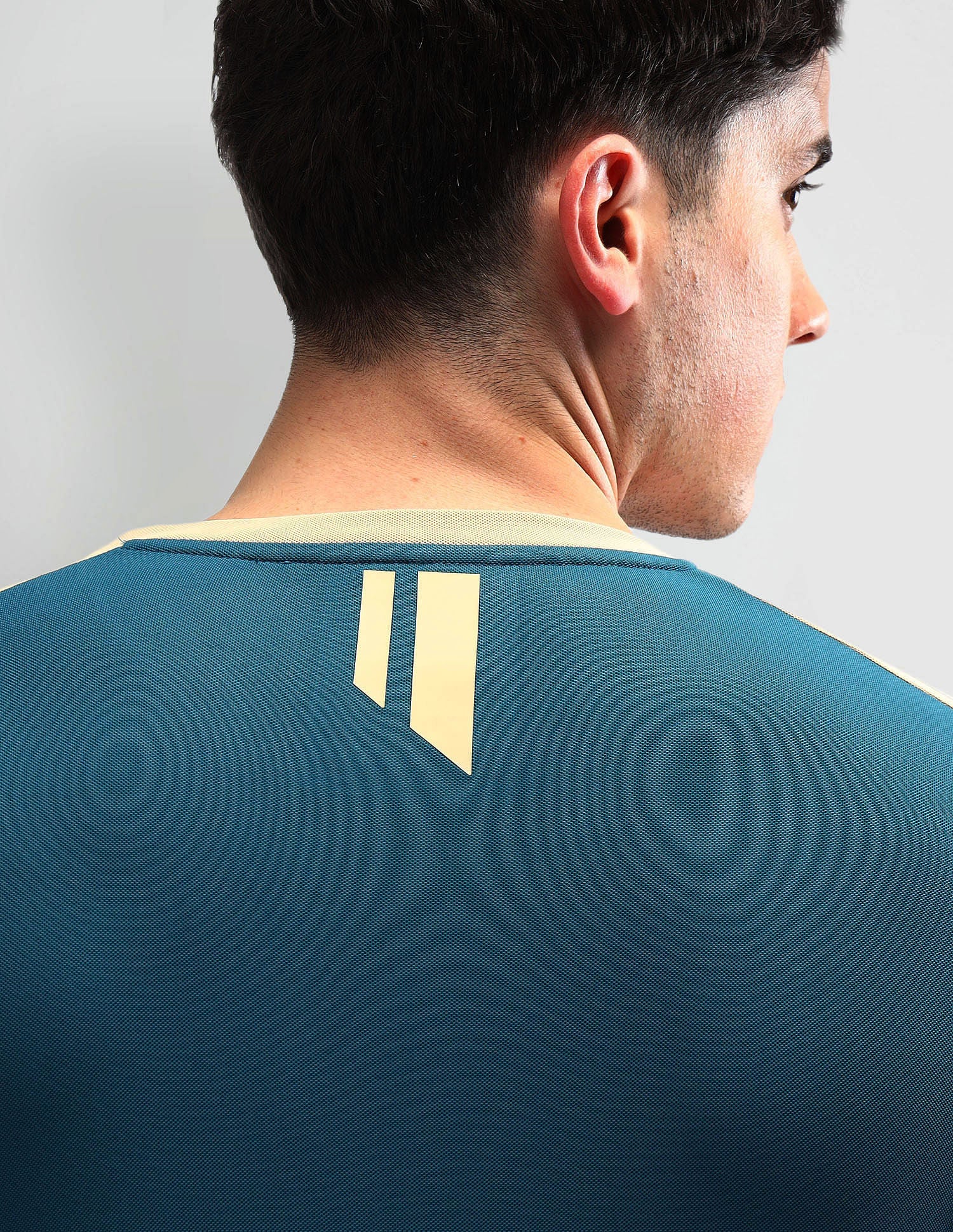 Slim Fit Solid T-Shirt - Image 8