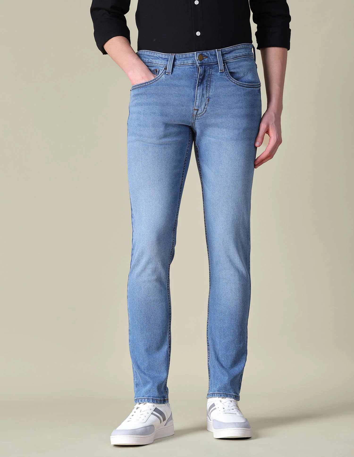 Slim Tapered Fit Blue Jeans - Image 6