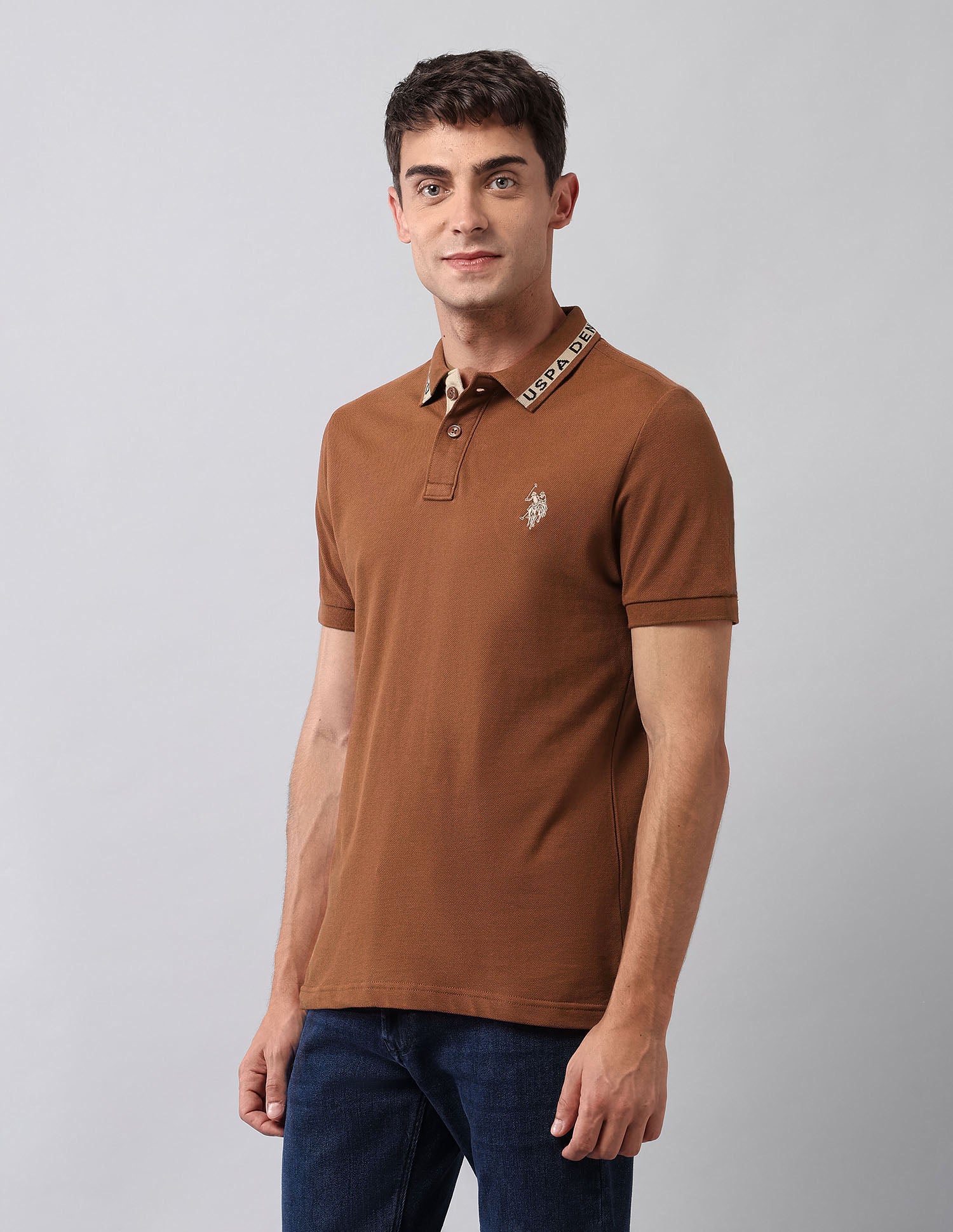 Solid Muscle Fit Polo Shirt - Image 4