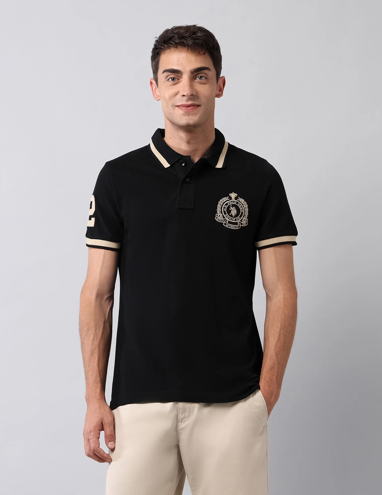 Solid Muscle Fit Polo Shirt - Image 6