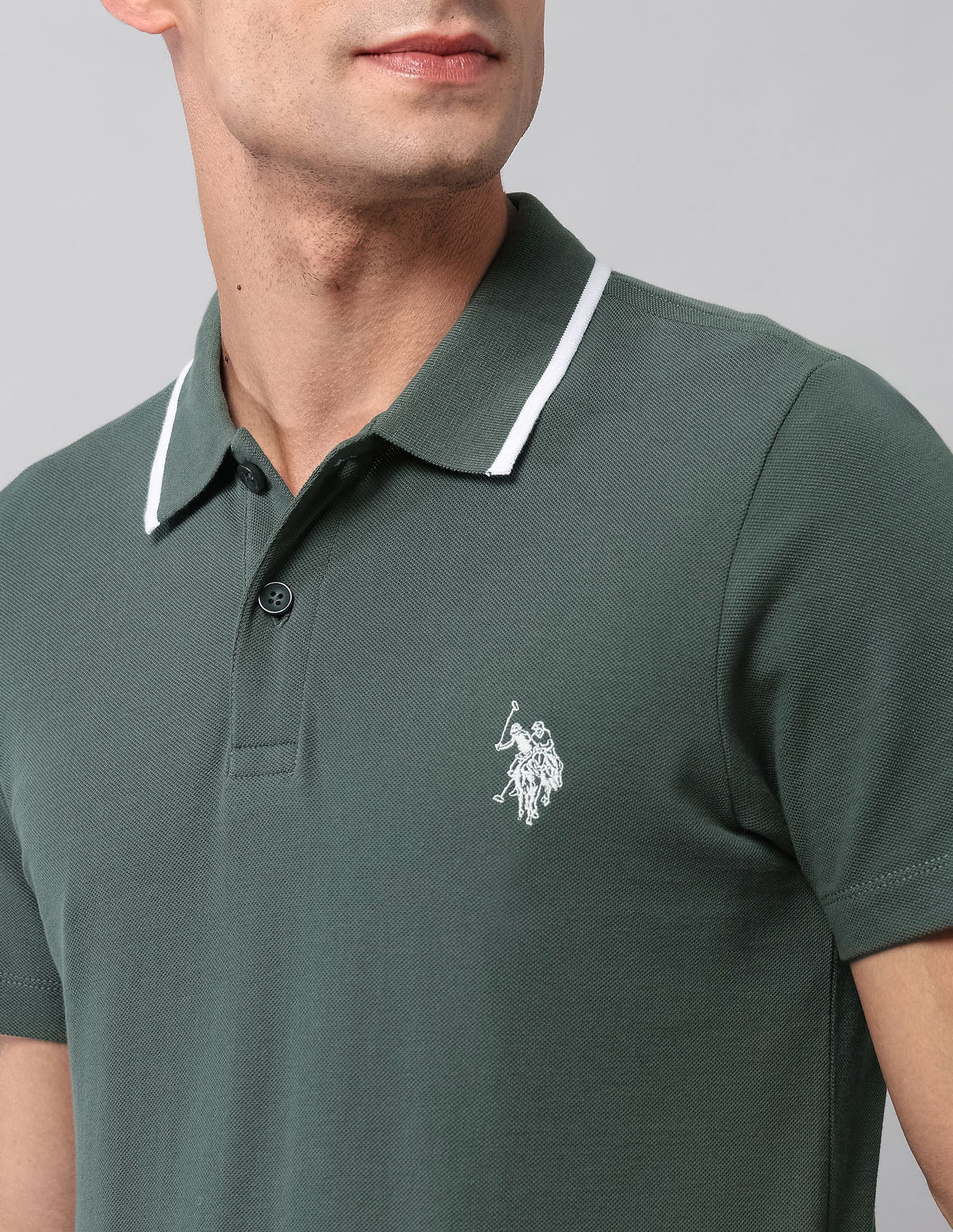 Solid Muscle Fit Polo Shirt - Image 7