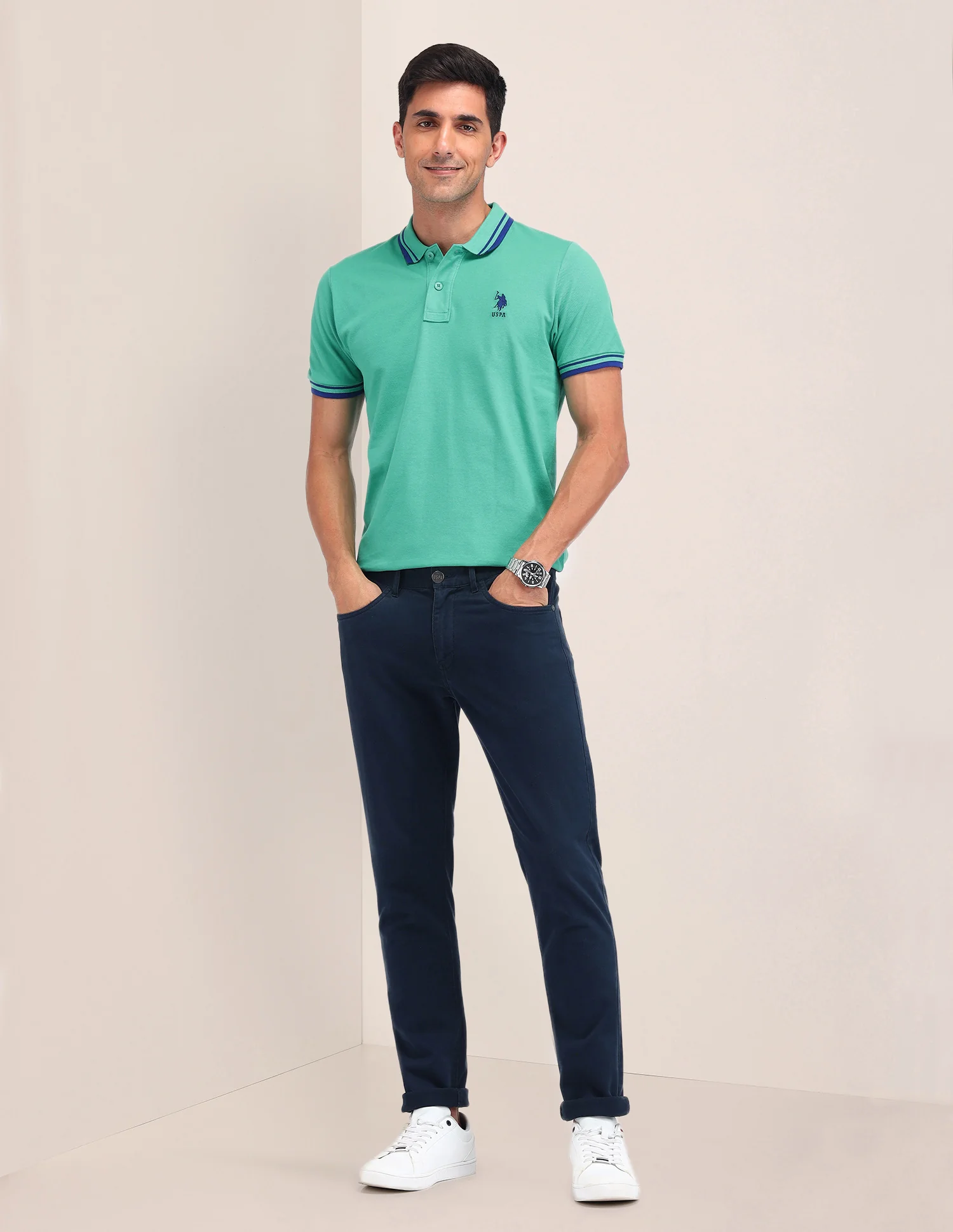 Solid Pattern Cotton Polo Shirt - Image 3