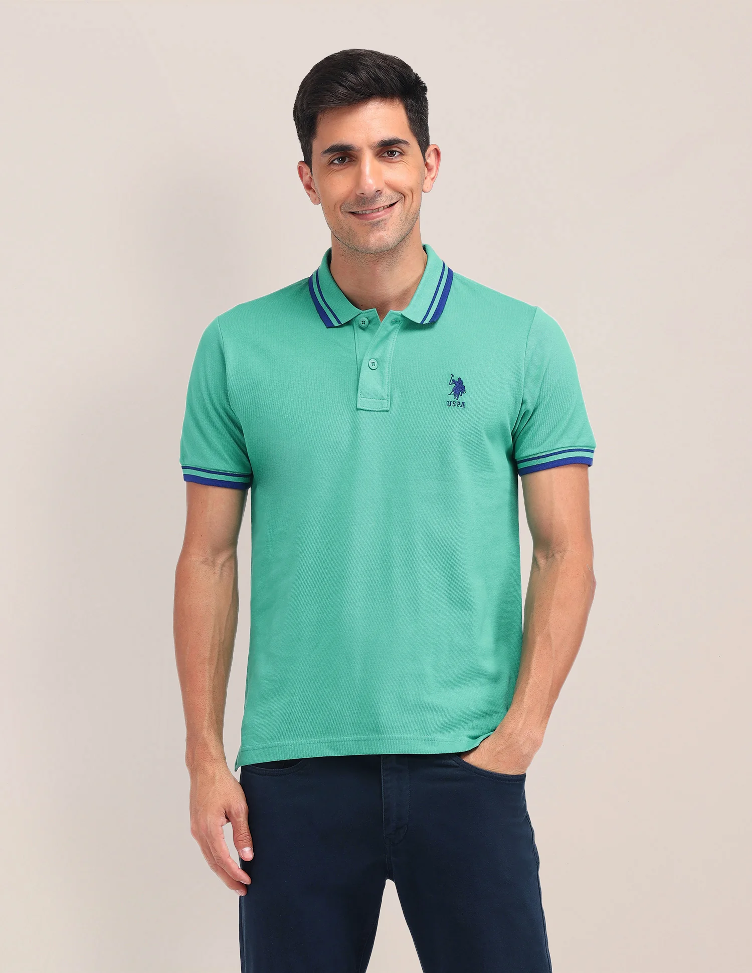 Solid Pattern Cotton Polo Shirt - Image 6