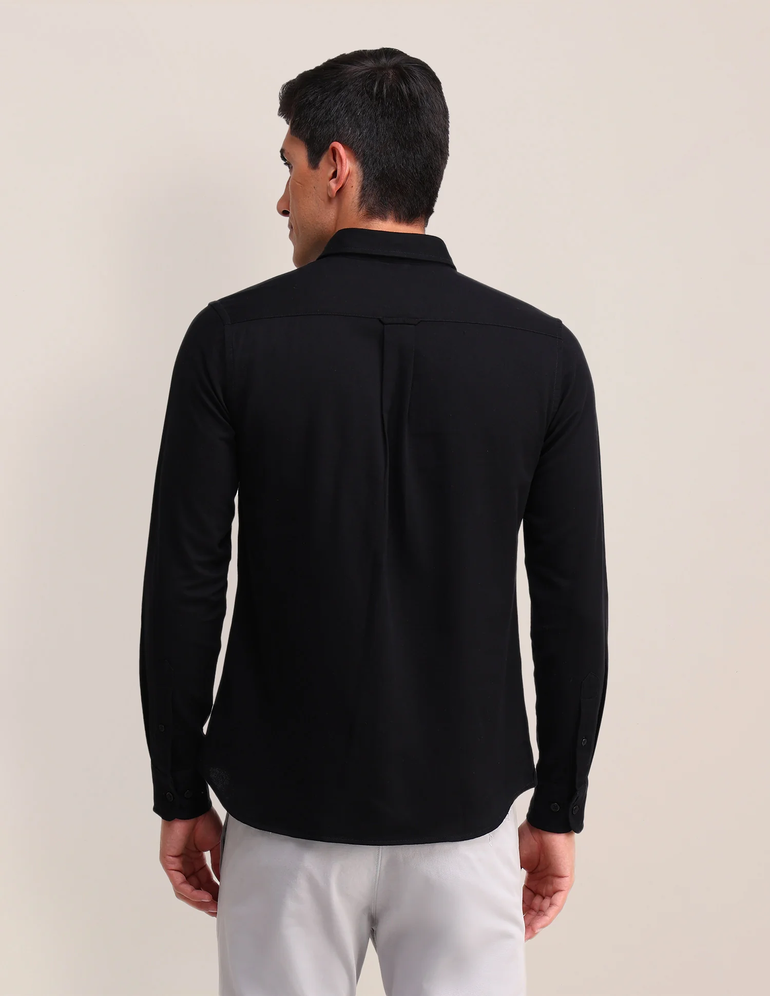 Solid Pattern Dobby Shirt - Image 5