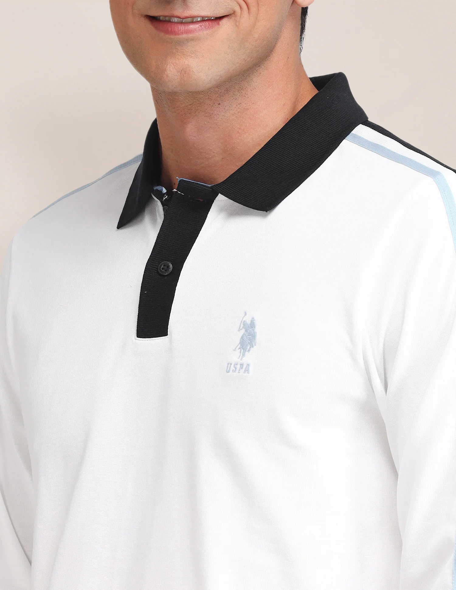 Solid Pattern Slim Fit Polo Shirt - Image 7