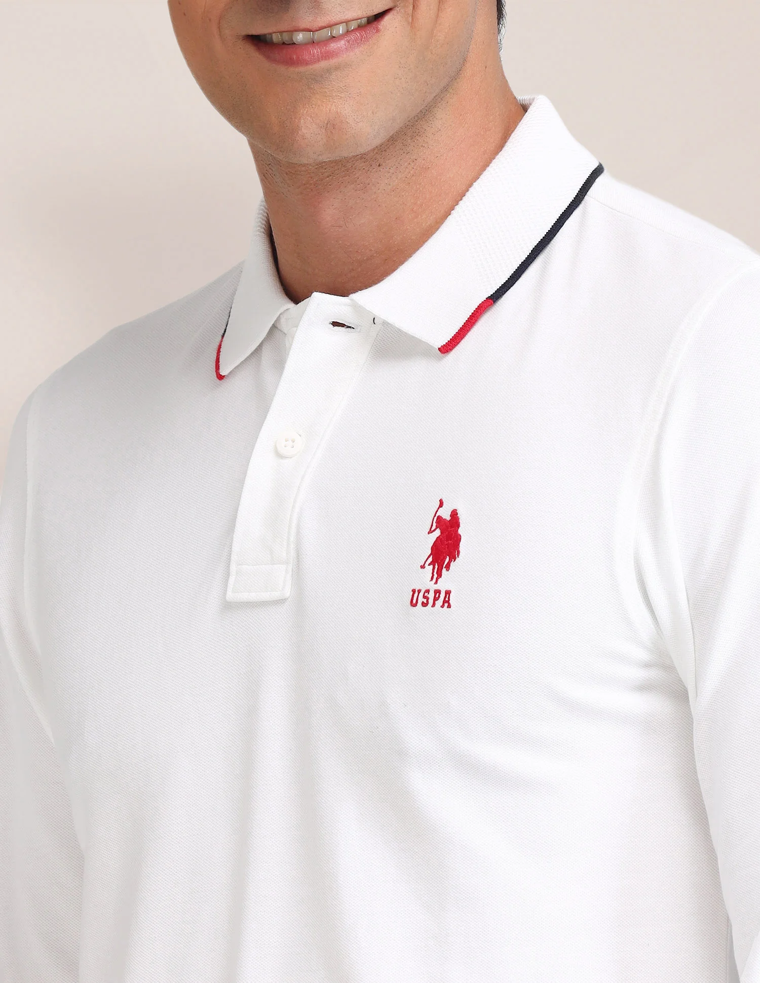 Solid Pattern Slim Fit Polo Shirt - Image 7