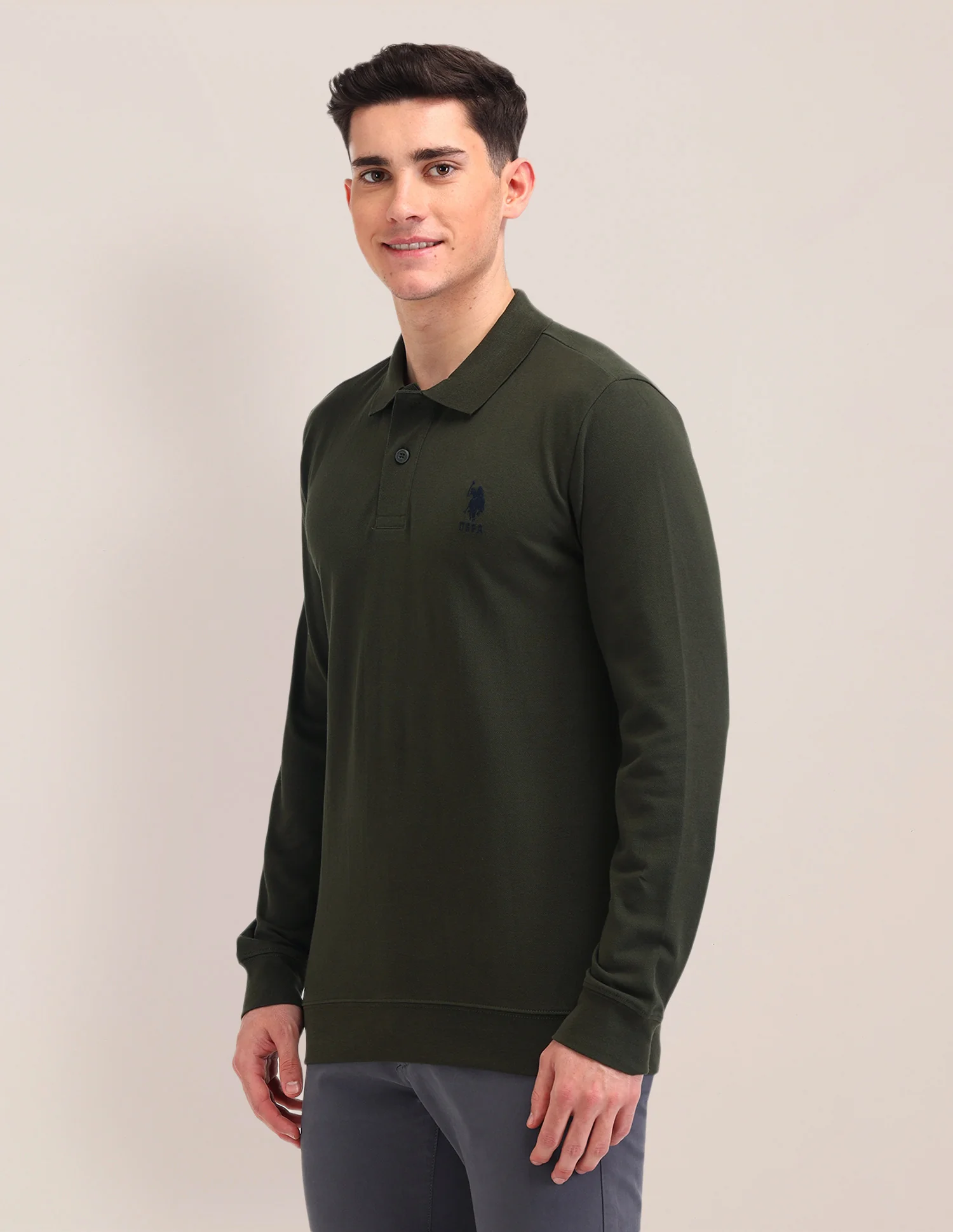 Solid Pattern Slim Fit Polo Shirt - Image 4