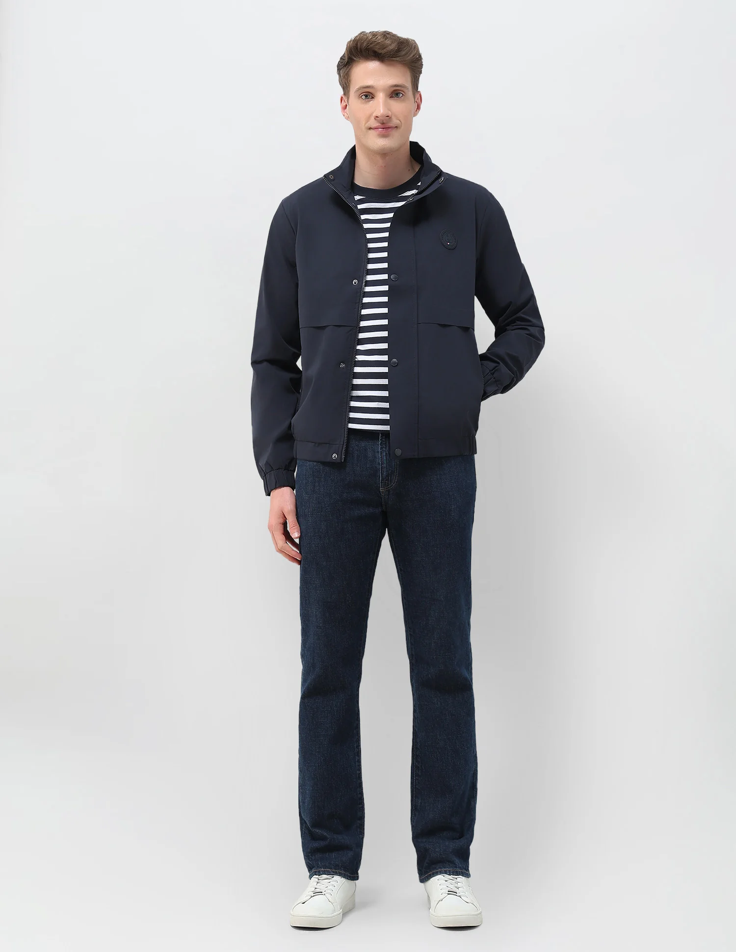 Solid Pattern Windcheater Jacket - Image 3