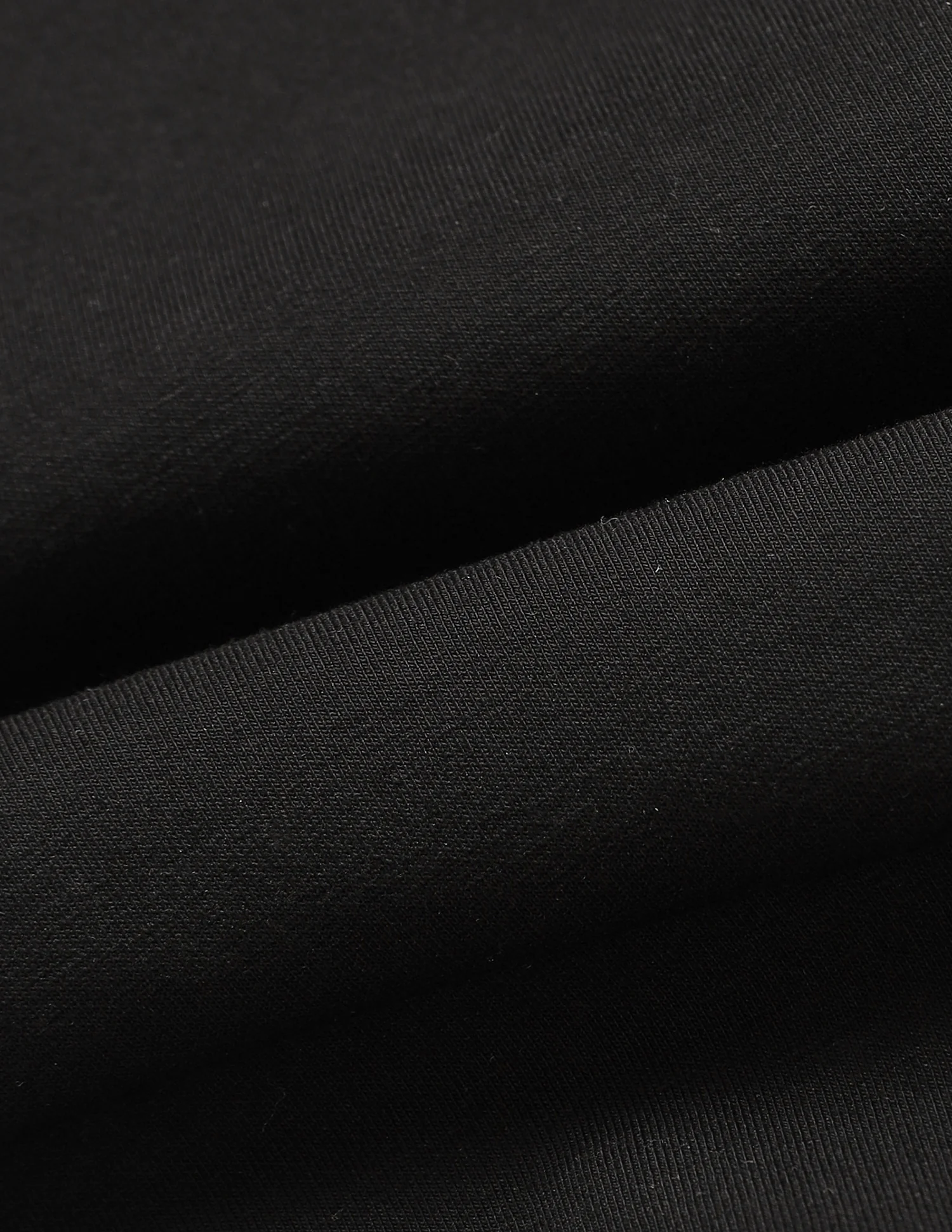 Solid Regular Fit Active Shorts - Image 2