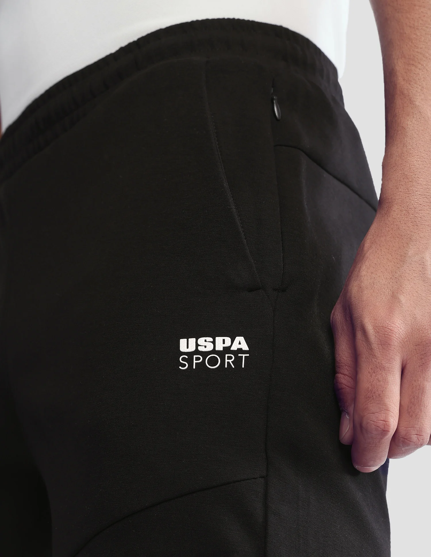Solid Regular Fit Active Shorts - Image 7