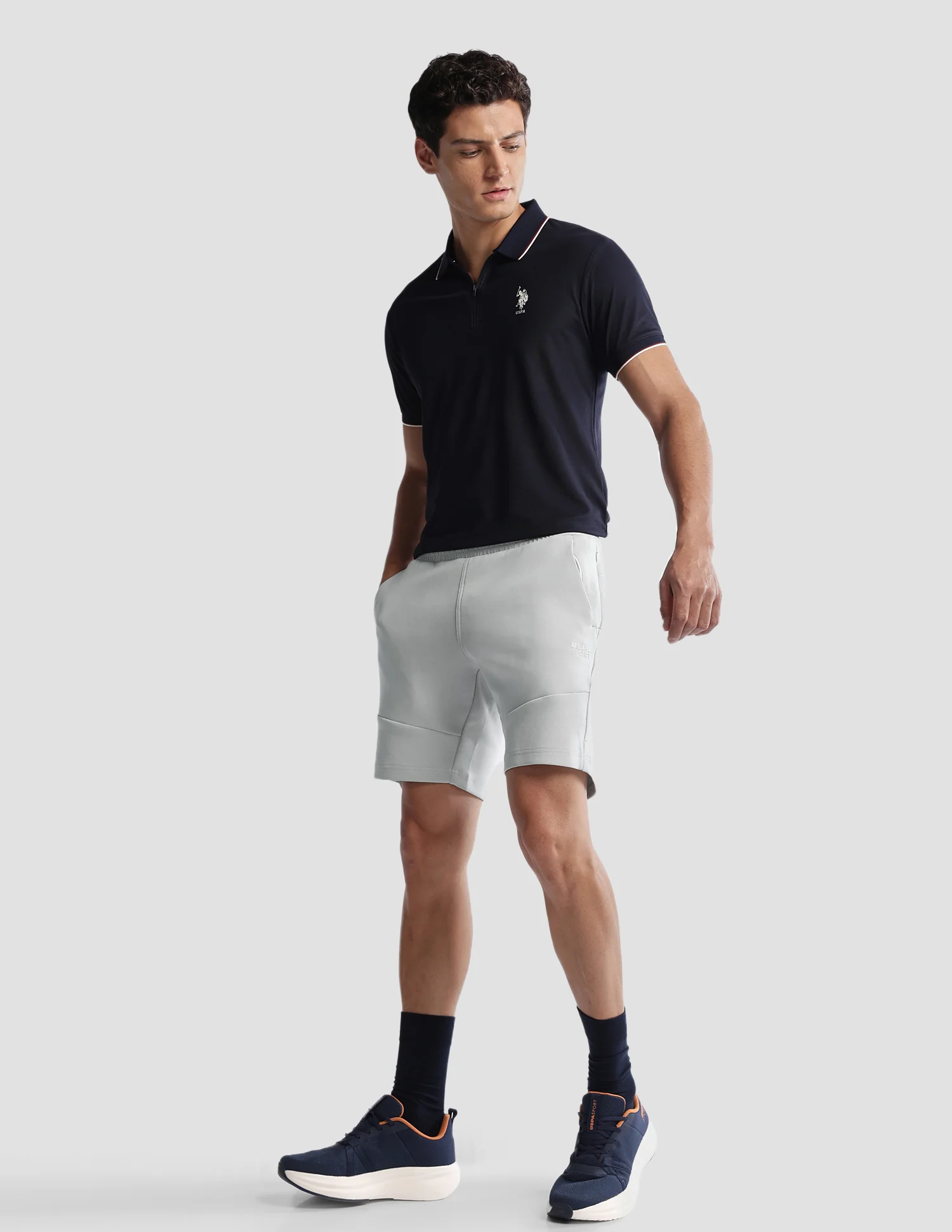 Solid Regular Fit Active Shorts - Image 3