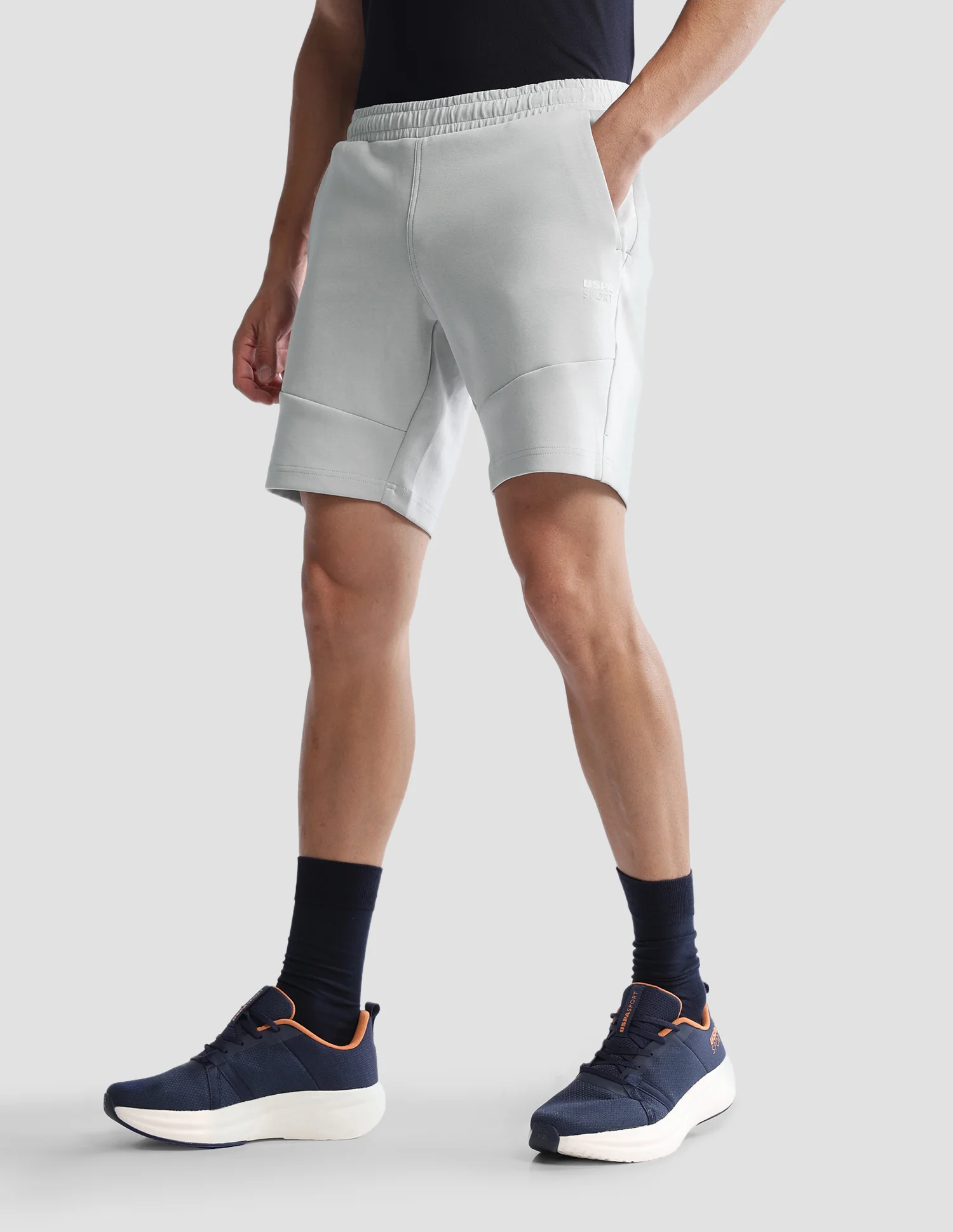 Solid Regular Fit Active Shorts - Image 4