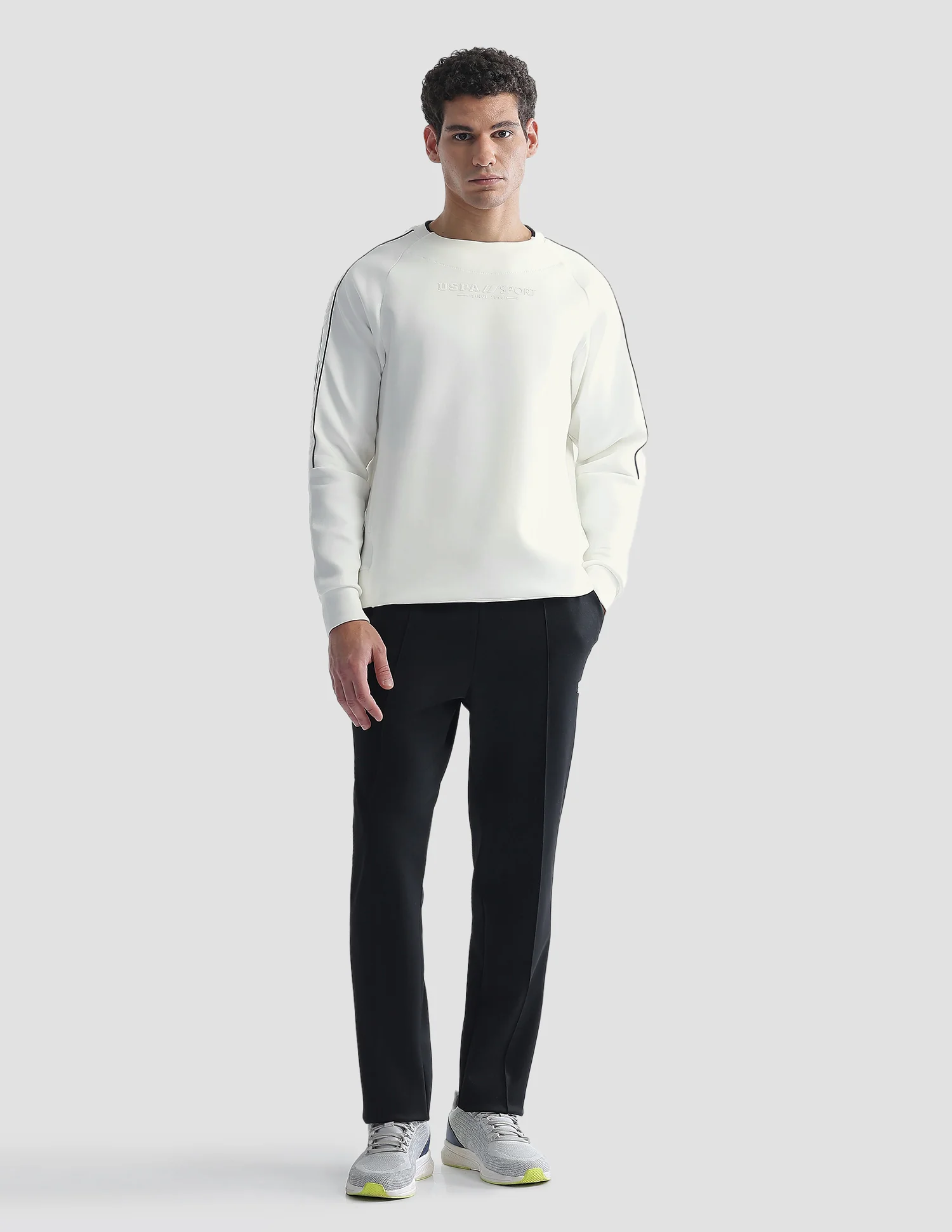 Solid Regular Fit Active Sweatshirt - Image 3