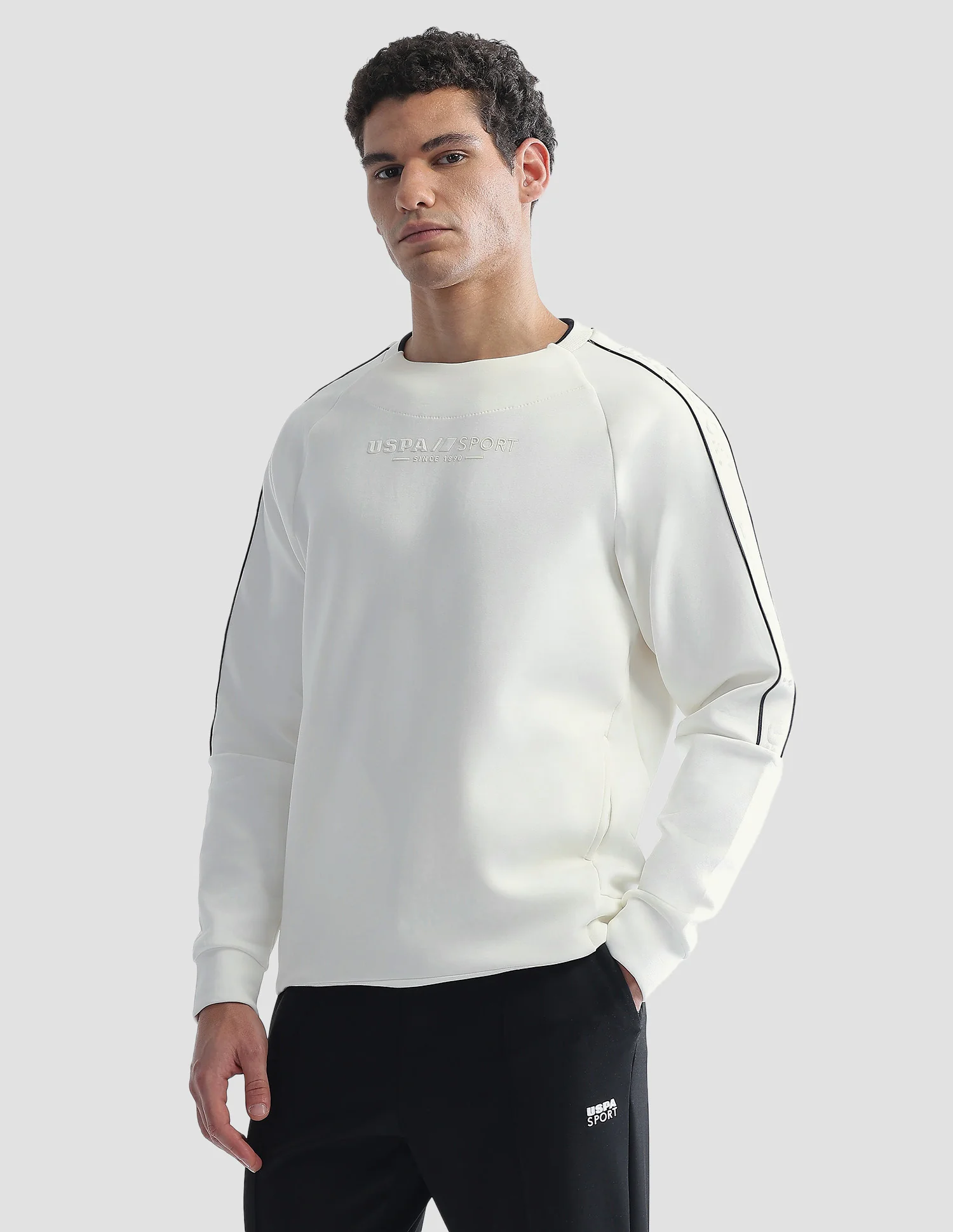 Solid Regular Fit Active Sweatshirt - Image 4
