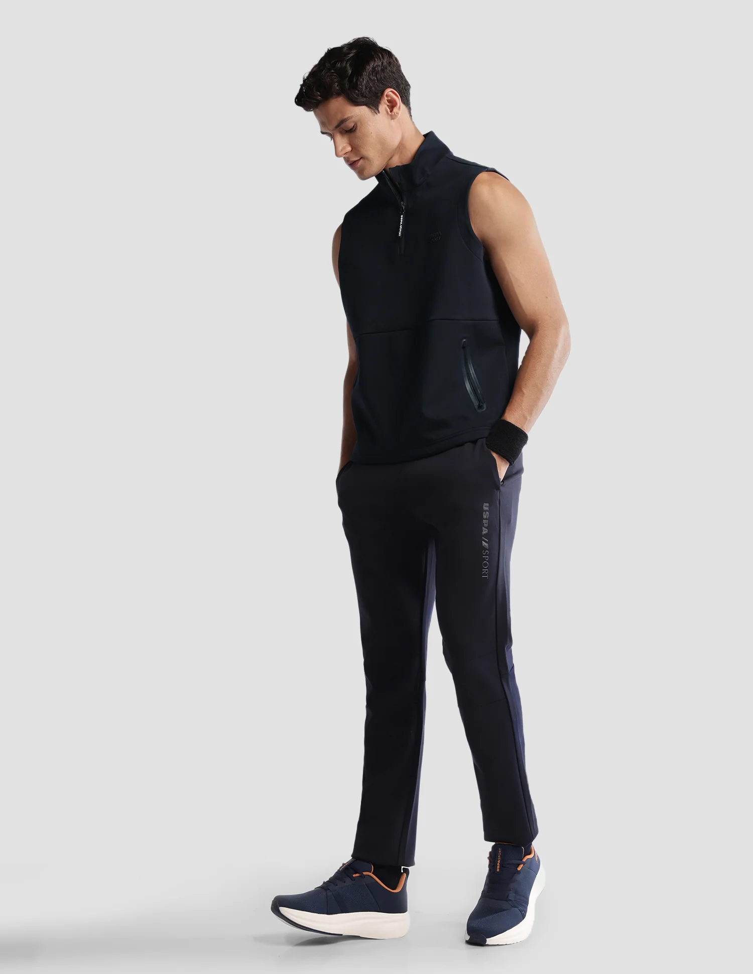 Solid Regular Fit Active Sweatshirt - Image 10