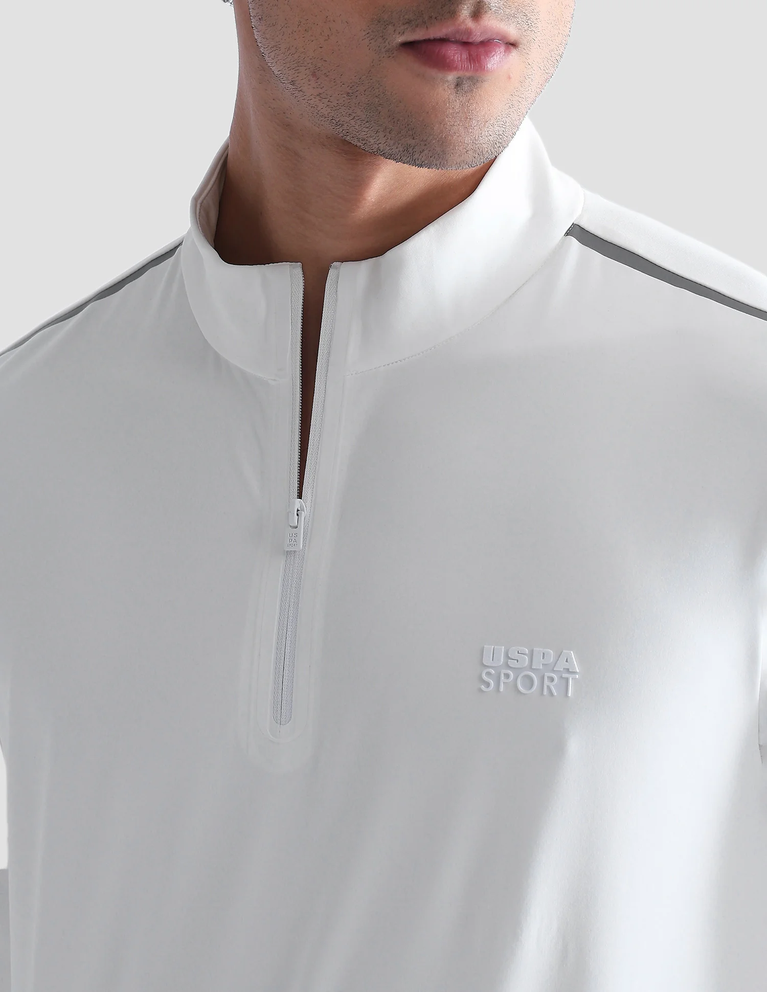 Solid Regular Fit Active T-Shirt - Image 7