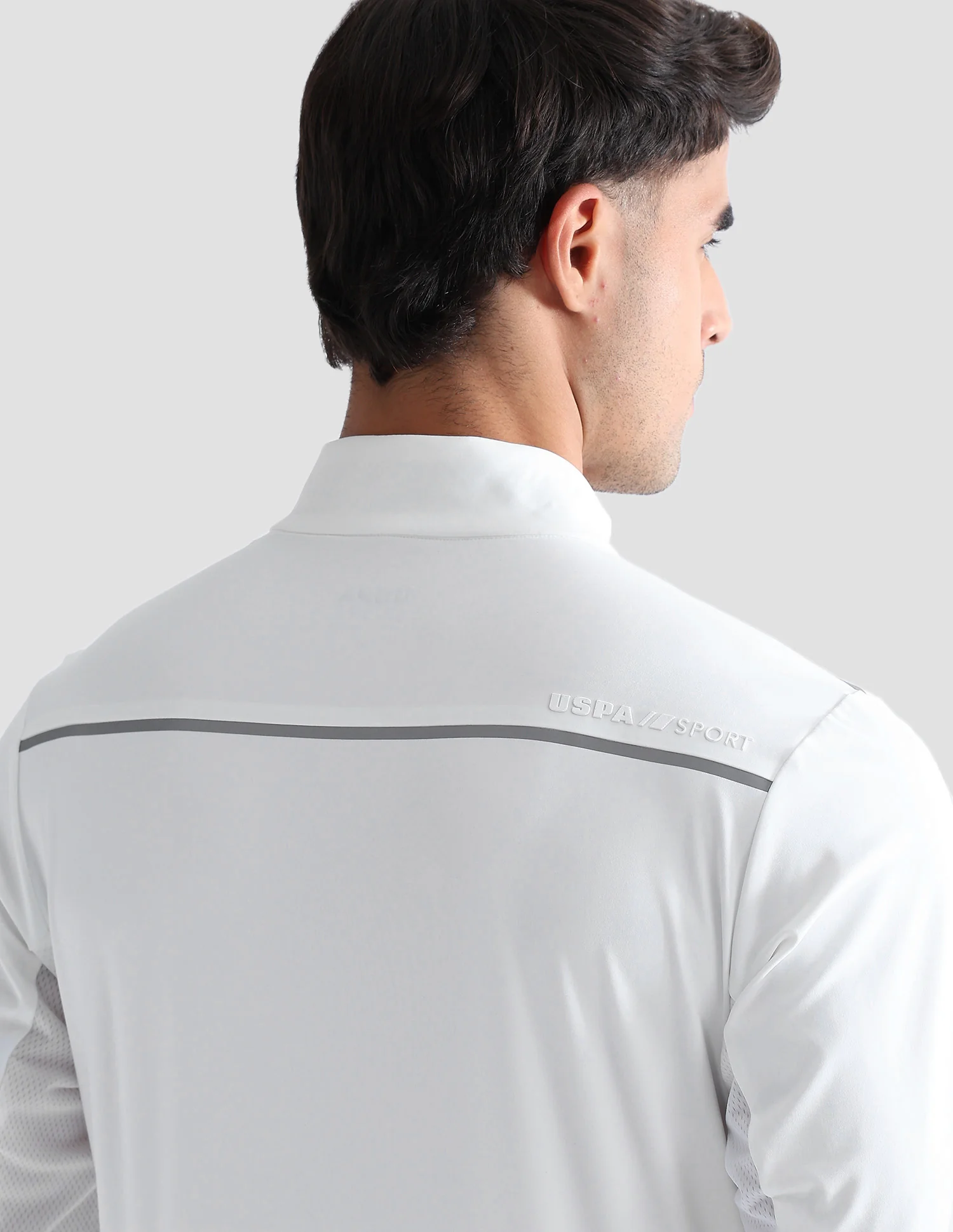 Solid Regular Fit Active T-Shirt - Image 9