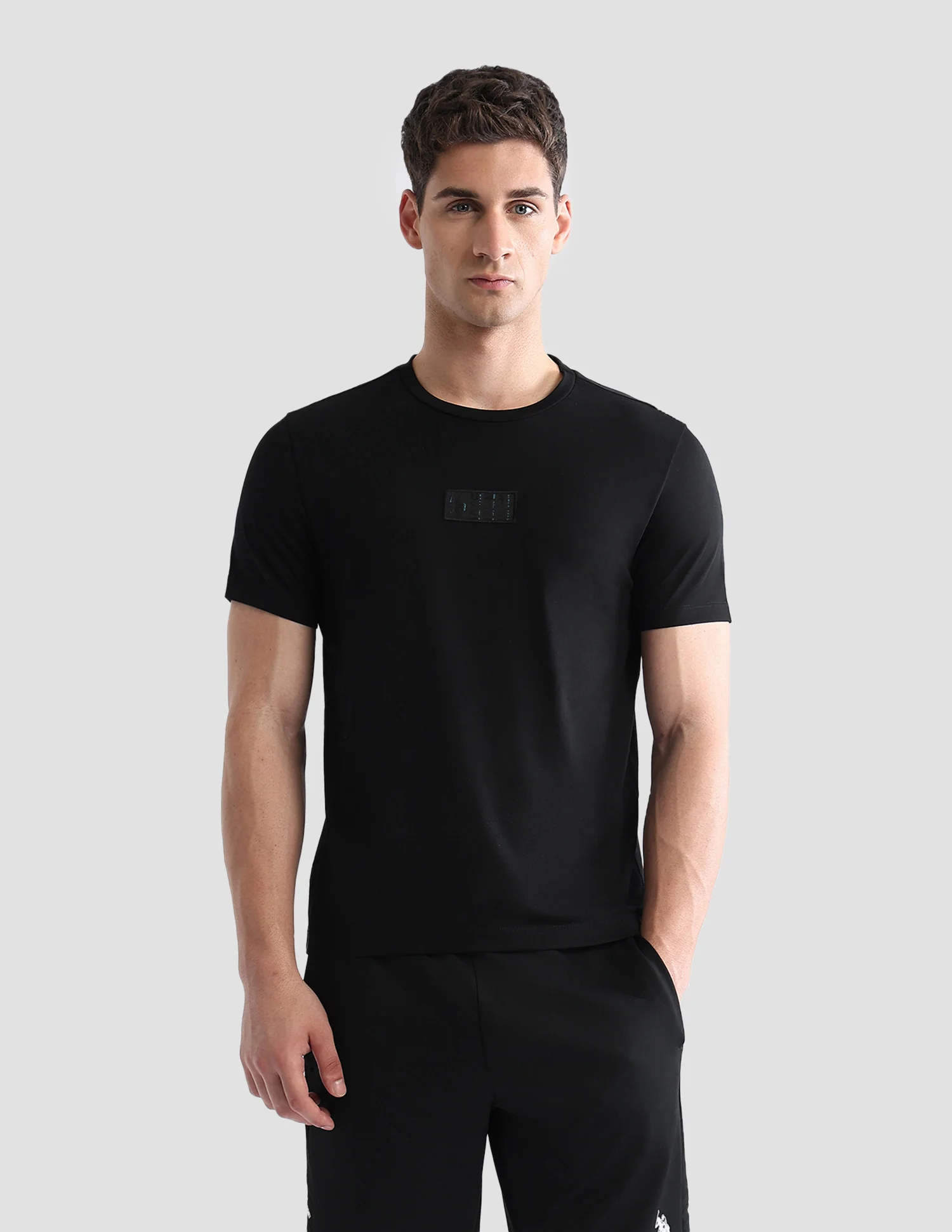 Solid Regular Fit Active T-Shirt - Image 6
