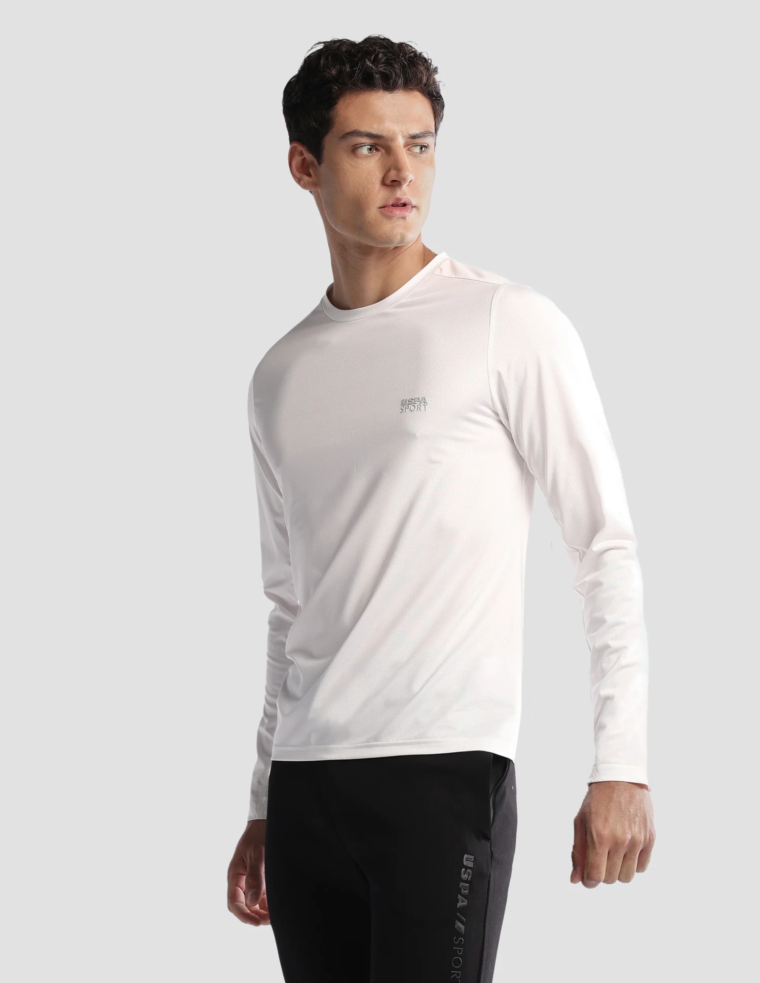 Solid Regular Fit Active T-Shirt - Image 4