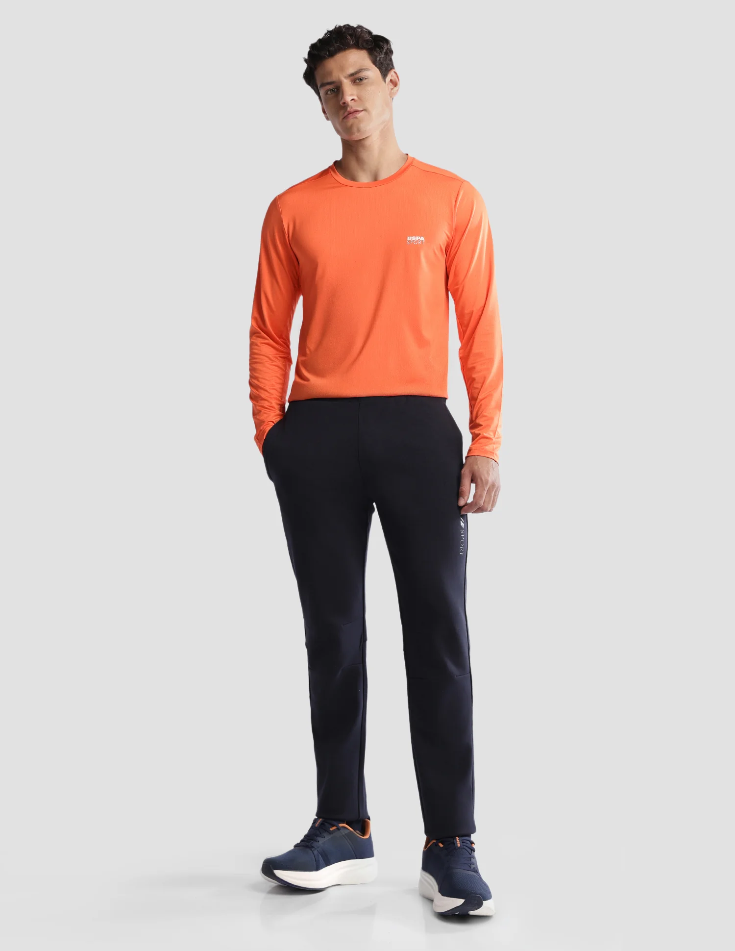 Solid Regular Fit Active T-Shirt - Image 3