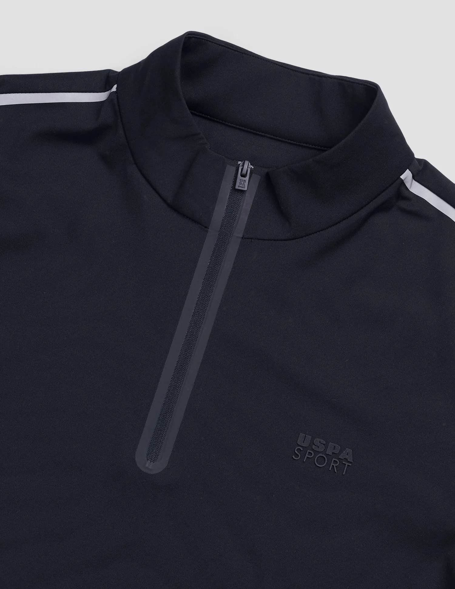 Solid Regular Fit Active T-Shirt - Image 9