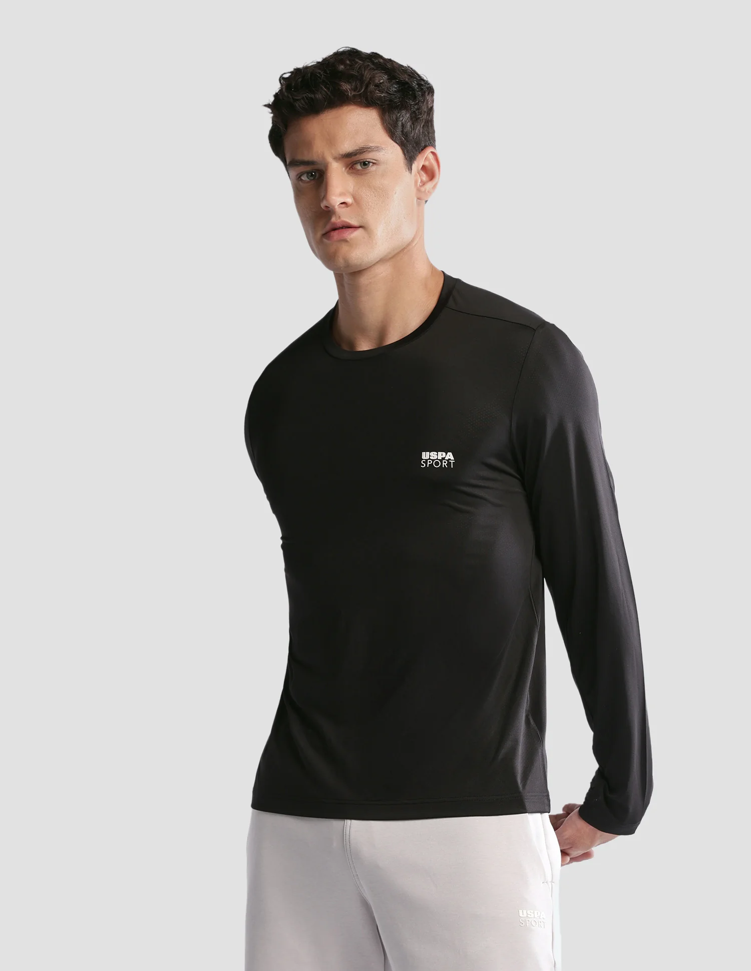 Solid Regular Fit Active T-Shirt - Image 4