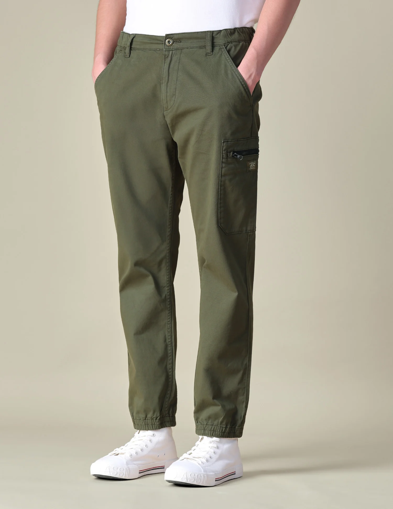 Solid Regular Fit Cargos - Image 4